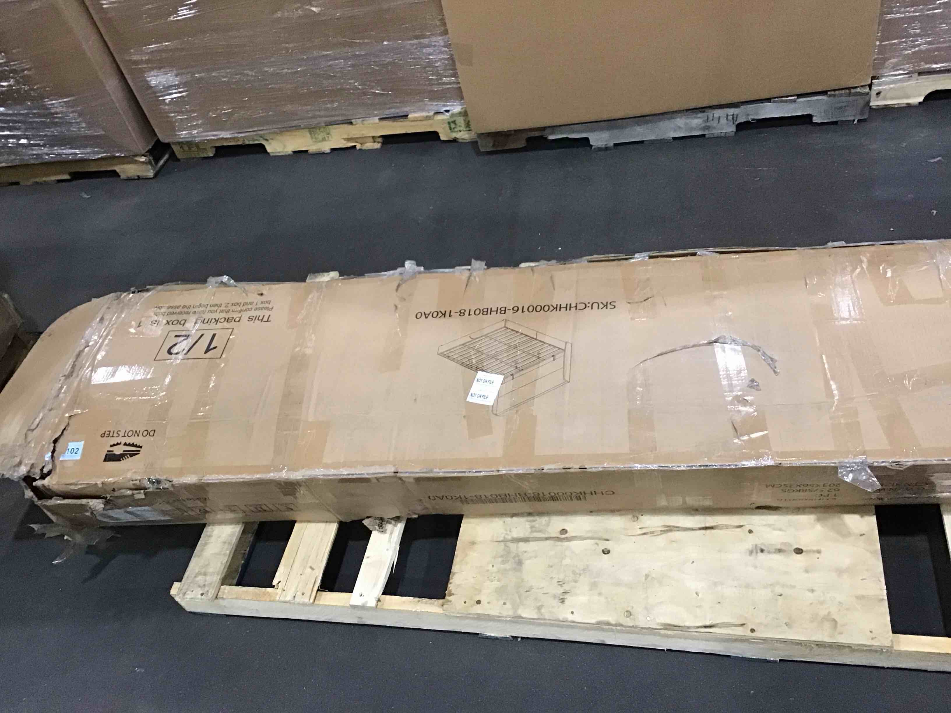 https://s3.amazonaws.com/lotting-images-prod/bidfta/TEA1216605_1752497012762.jpeg