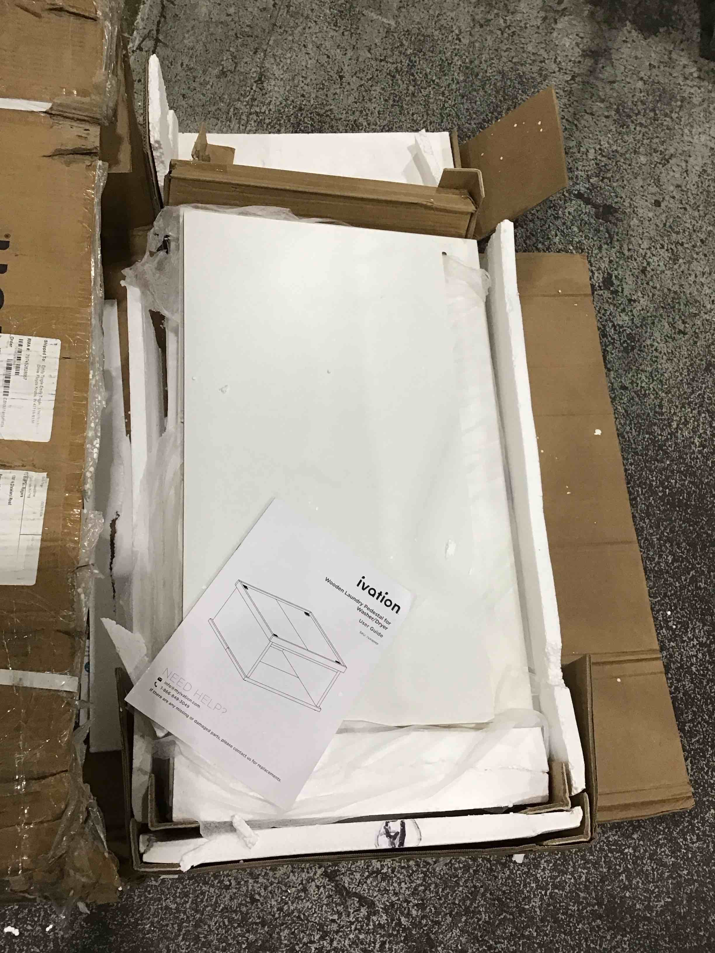 https://s3.amazonaws.com/lotting-images-prod/bidfta/TEA1216829_1752582246638.jpeg