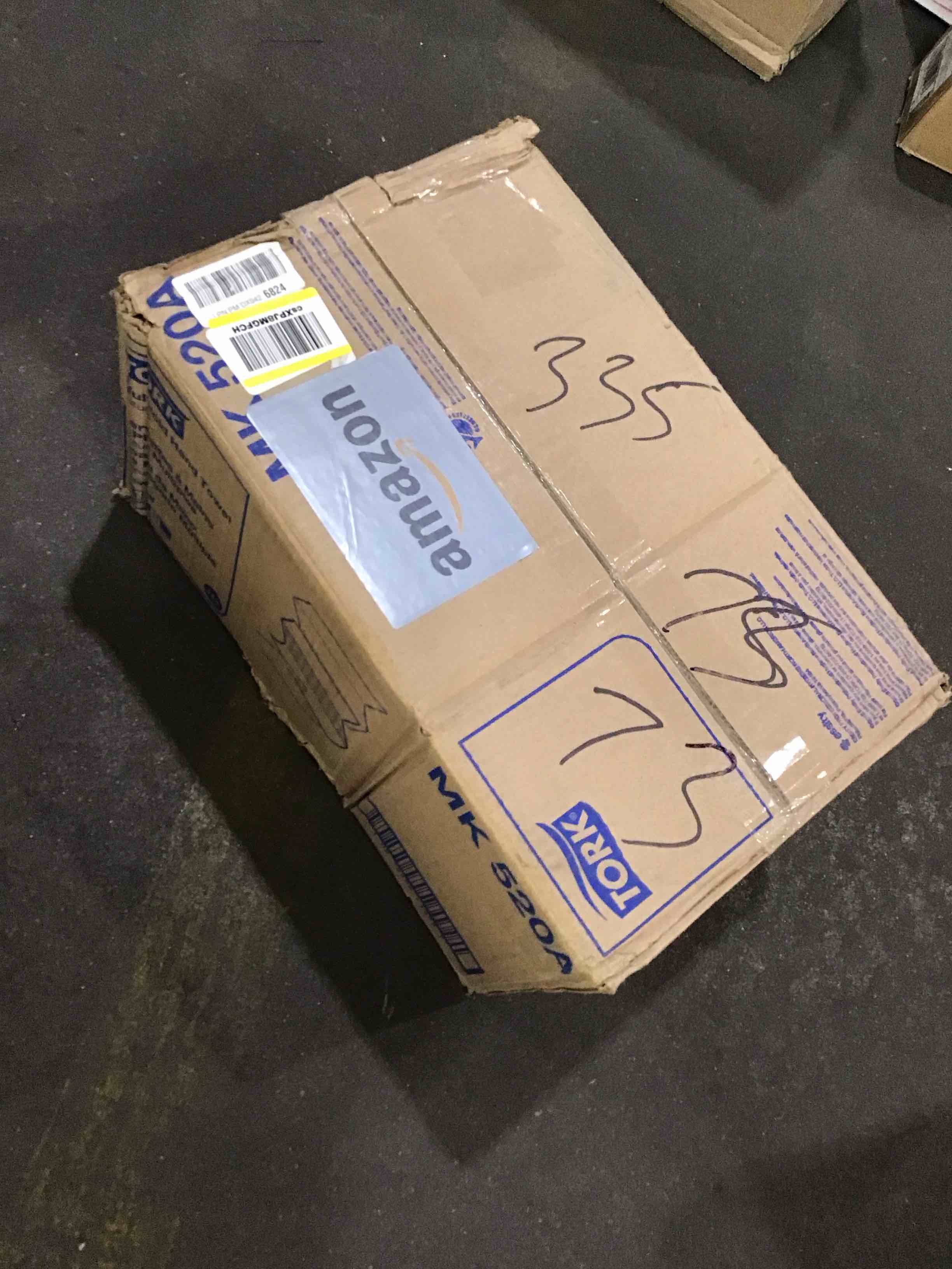 https://s3.amazonaws.com/lotting-images-prod/bidfta/TEA1216982_1752603048233.jpeg