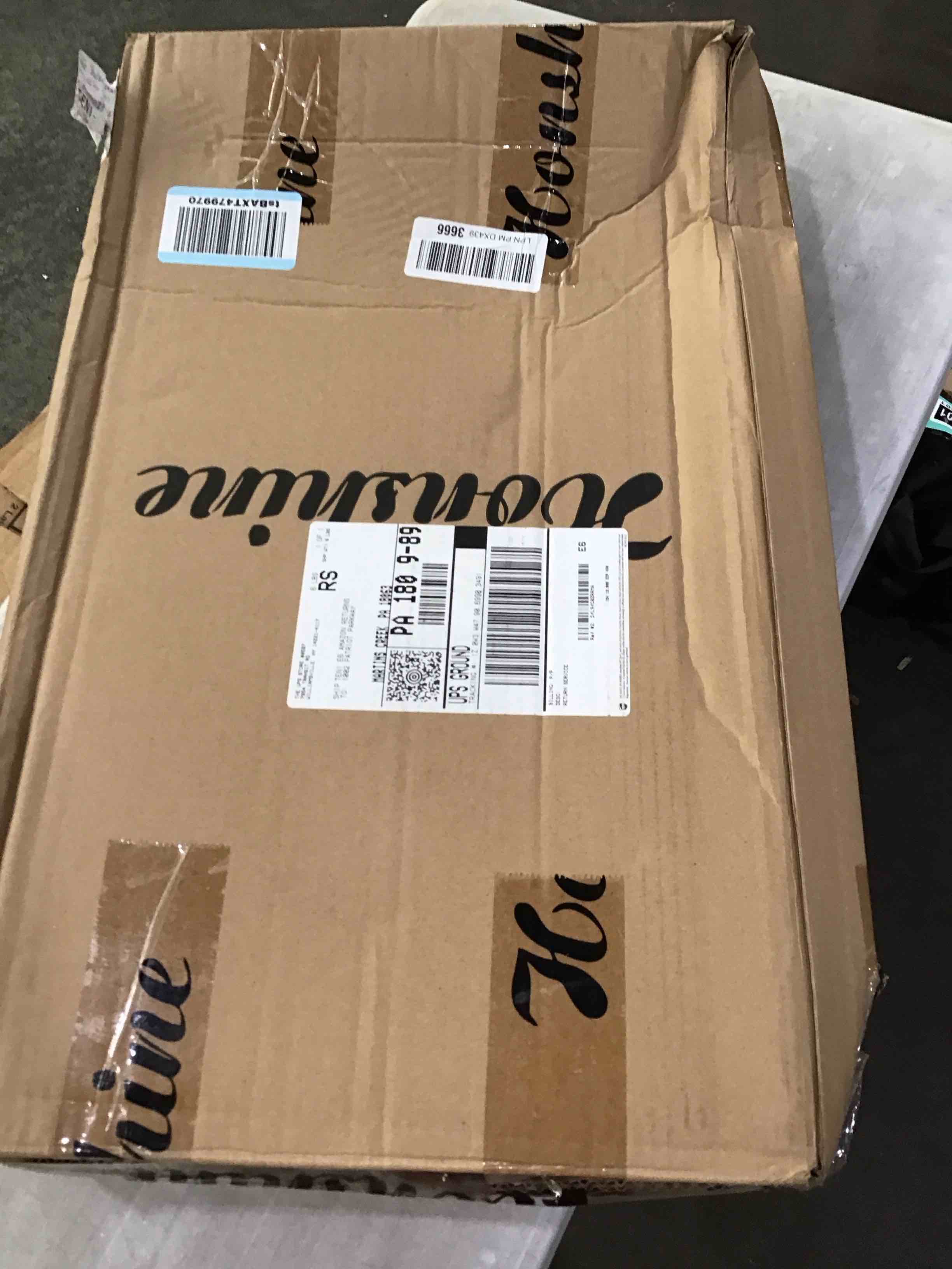 https://s3.amazonaws.com/lotting-images-prod/bidfta/TEA1217204_1752776157786.jpeg