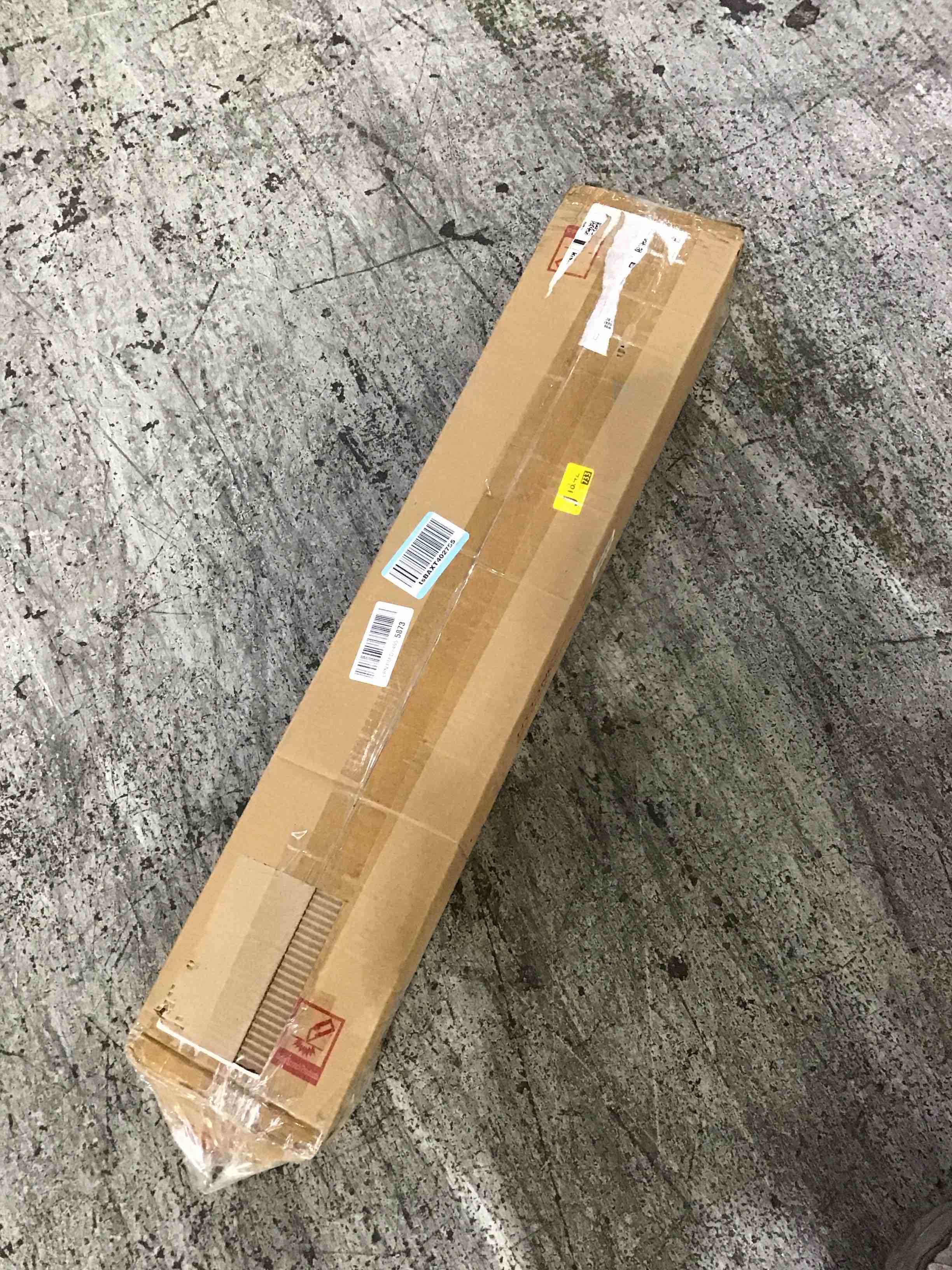 https://s3.amazonaws.com/lotting-images-prod/bidfta/TEA1217274_1752865567220.jpeg