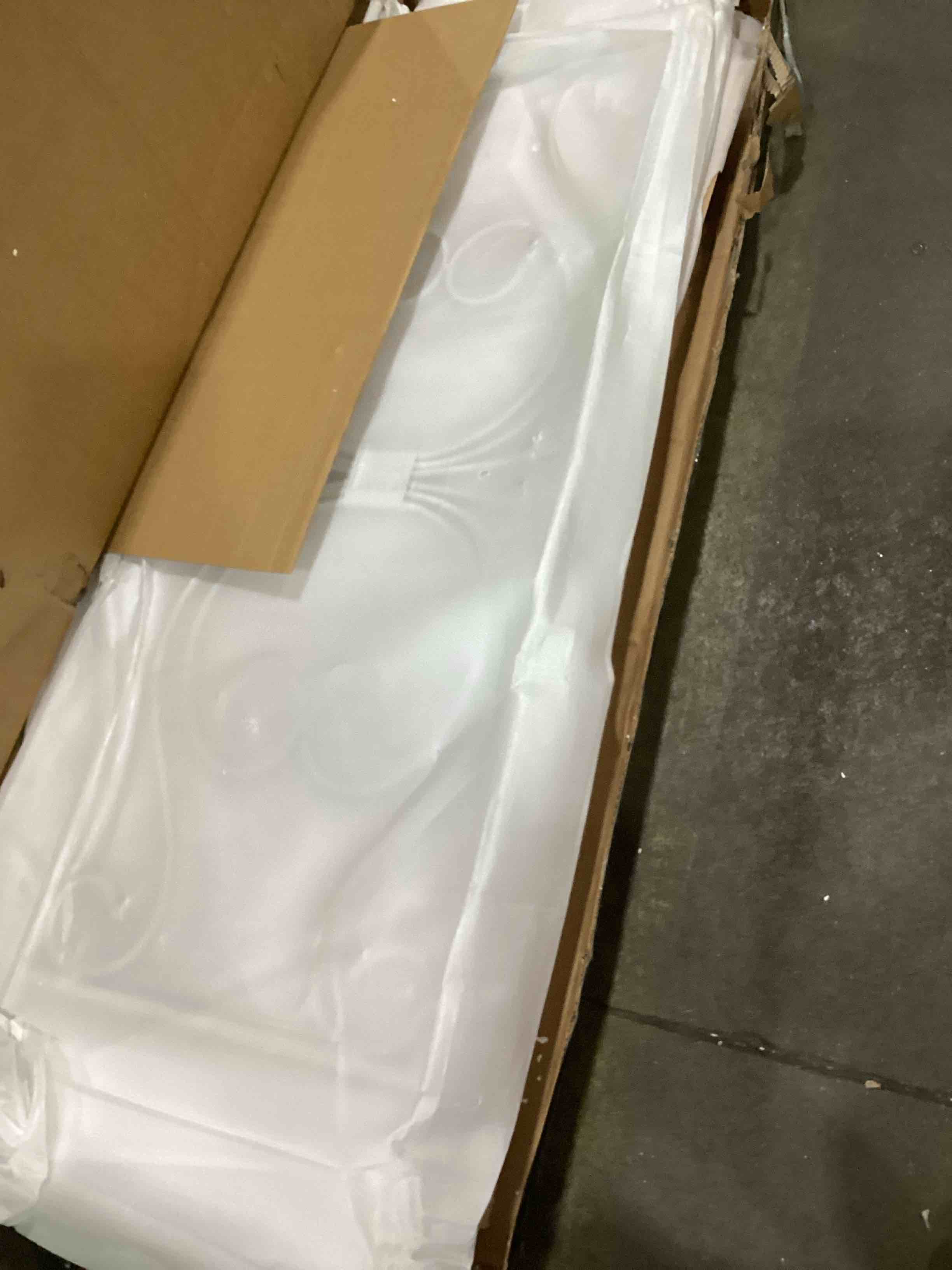 https://s3.amazonaws.com/lotting-images-prod/bidfta/TEA1217470_1753274876743.jpeg