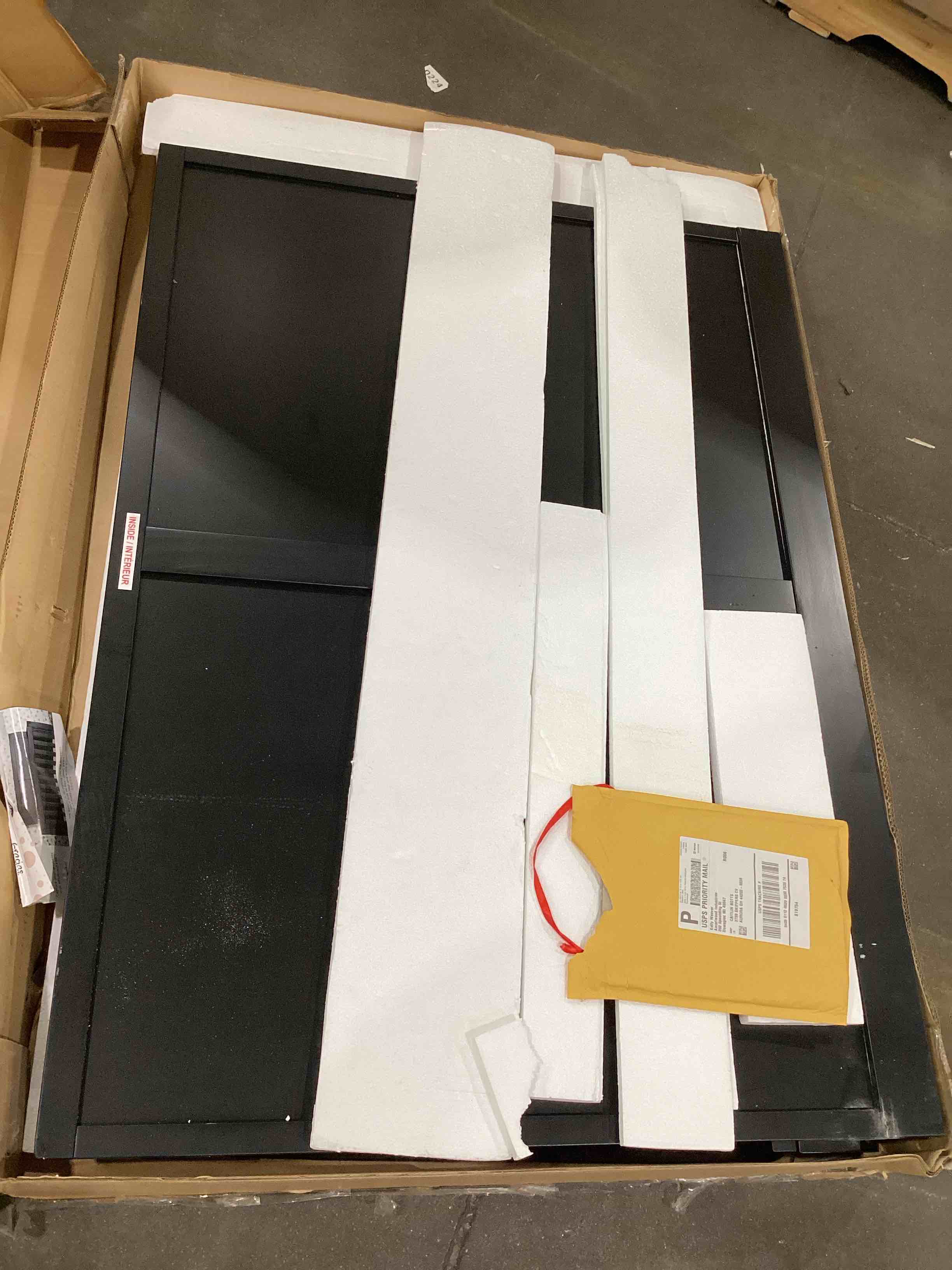 https://s3.amazonaws.com/lotting-images-prod/bidfta/TEA1217480_1753286237034.jpeg
