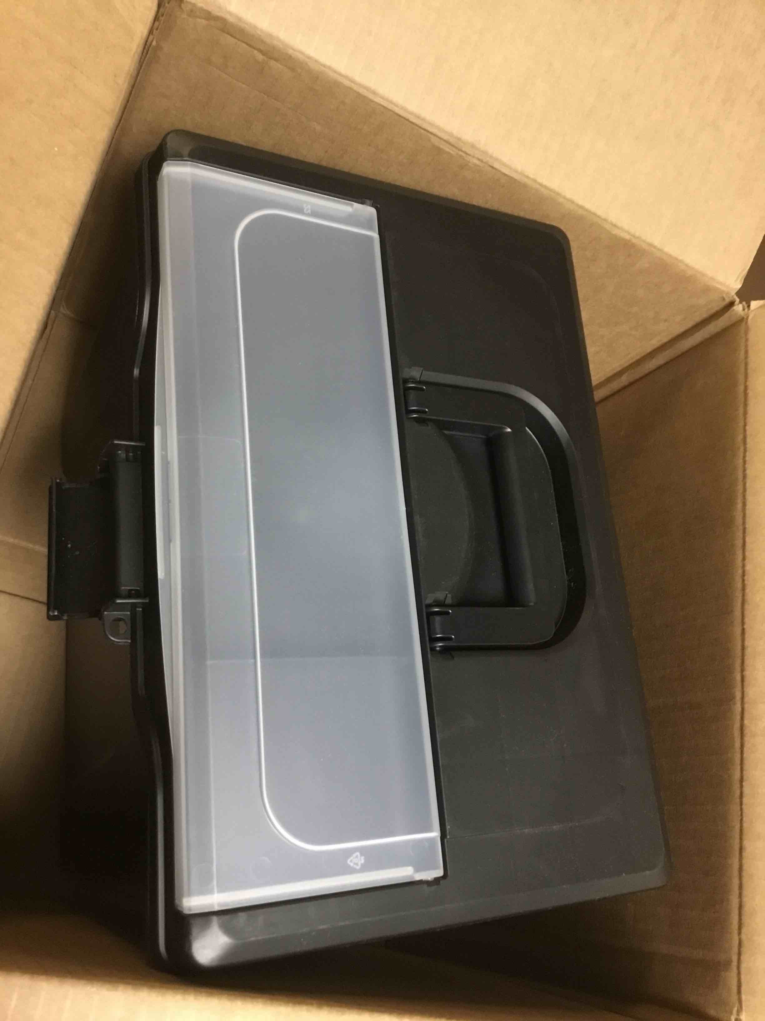 https://s3.amazonaws.com/lotting-images-prod/bidfta/TEA1241176_1745524366023.jpeg