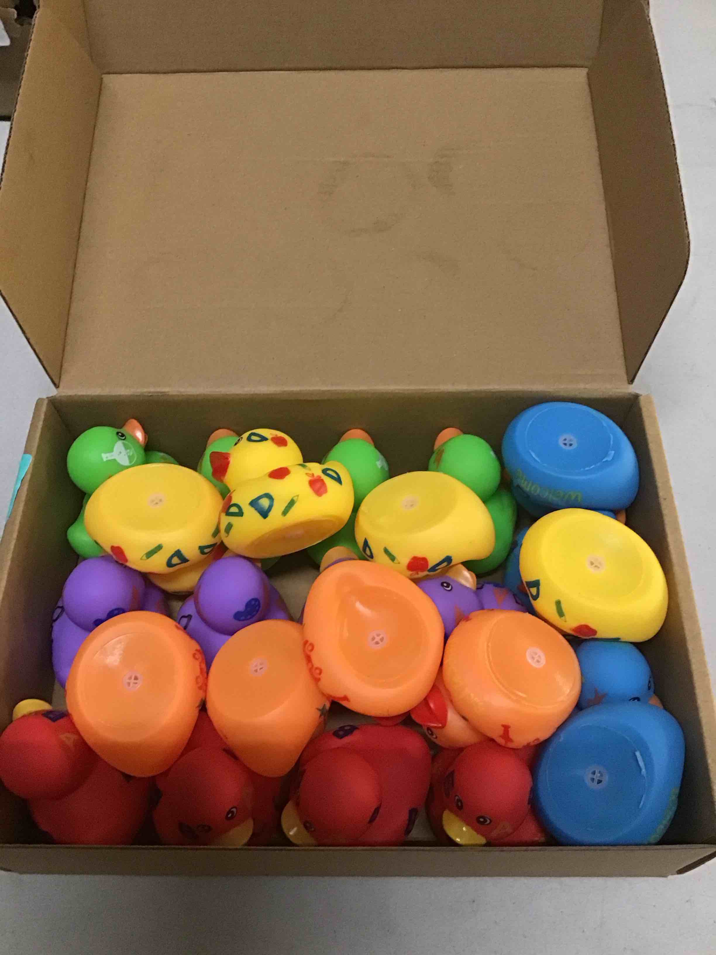 Condition photo showing Good Condition for Lenwen 24 Pcs Christmas Rubber Ducks 2" Themed Rubber Ducks Bulk Party Gifts for Birthday Baby Showers Accessories Christmas Halloween Thanksgiving Party Supply
