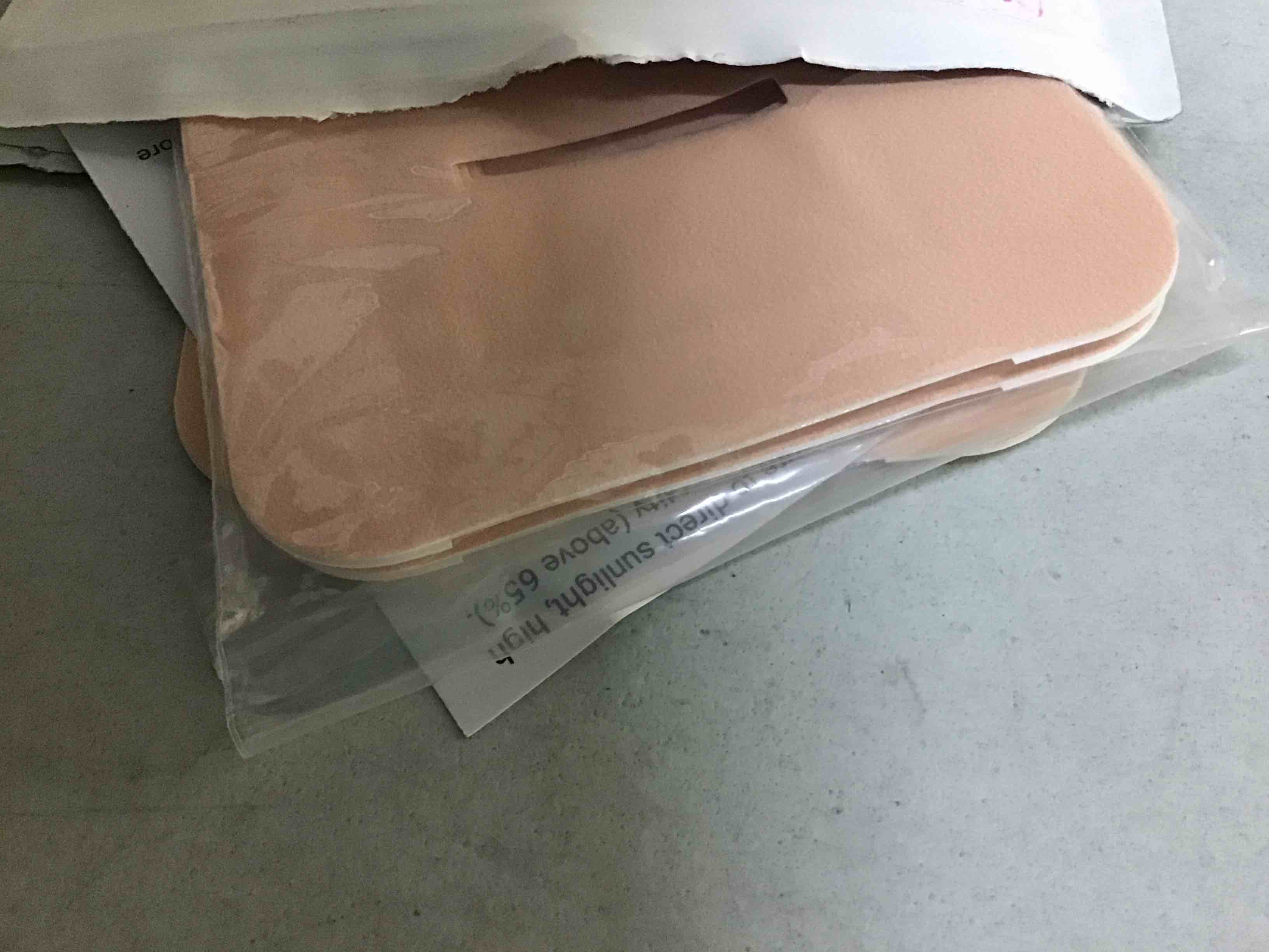 Condition photo showing Good Condition for Tandem Mobi Adhesive Sleeve, 10 Pack Waterproof Overpatch Pockets for Tandem Mobi Insulin Pump, Breathable Latex-Free and Hypoallergenic, Long Lasting for 10 More Days (Beige) Beige, 10 Pc