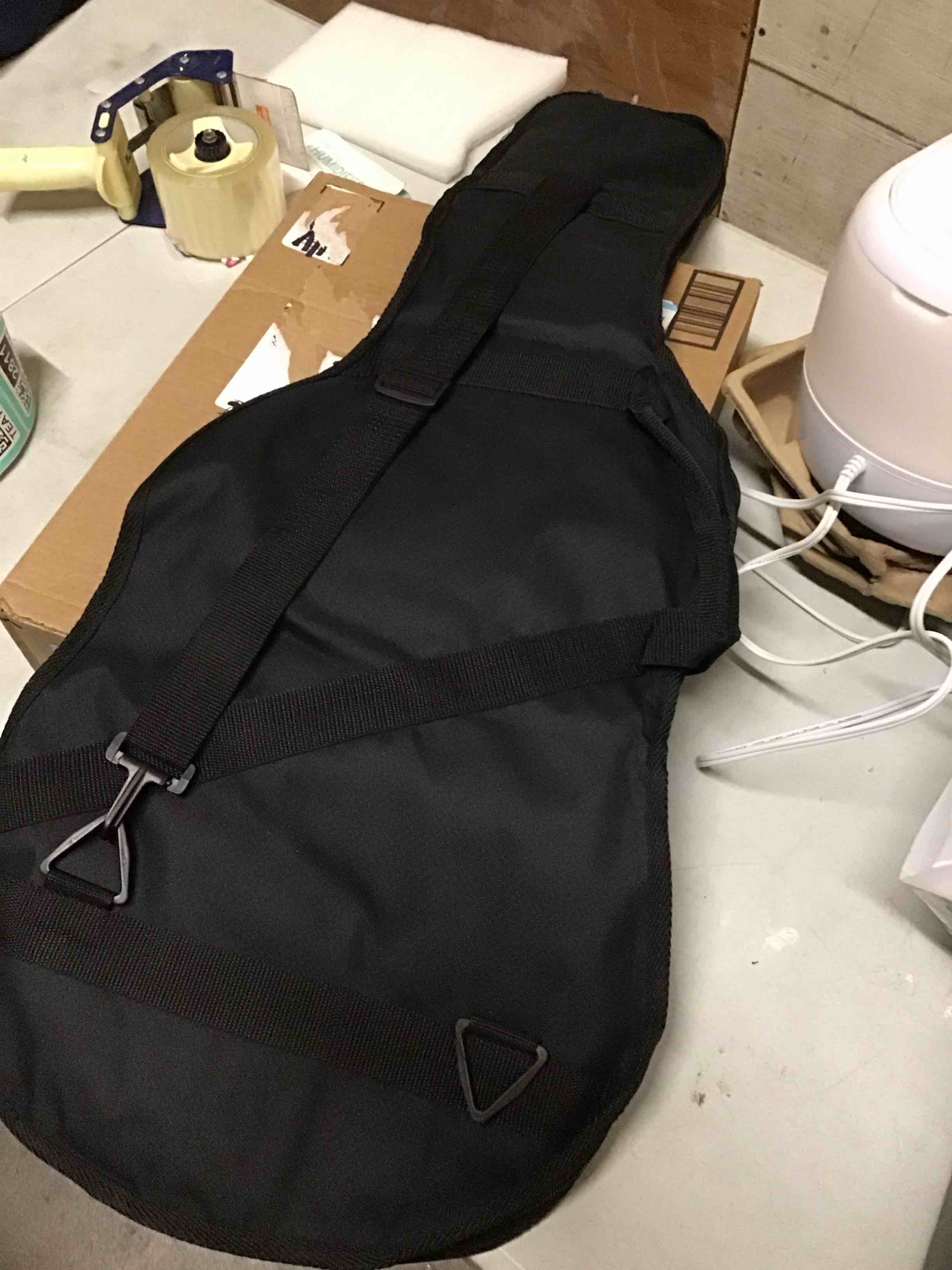 Condition photo showing Good Condition for ( similar products) Guitar Bag with Strap Zippered Pocket Side Zipper Design Black