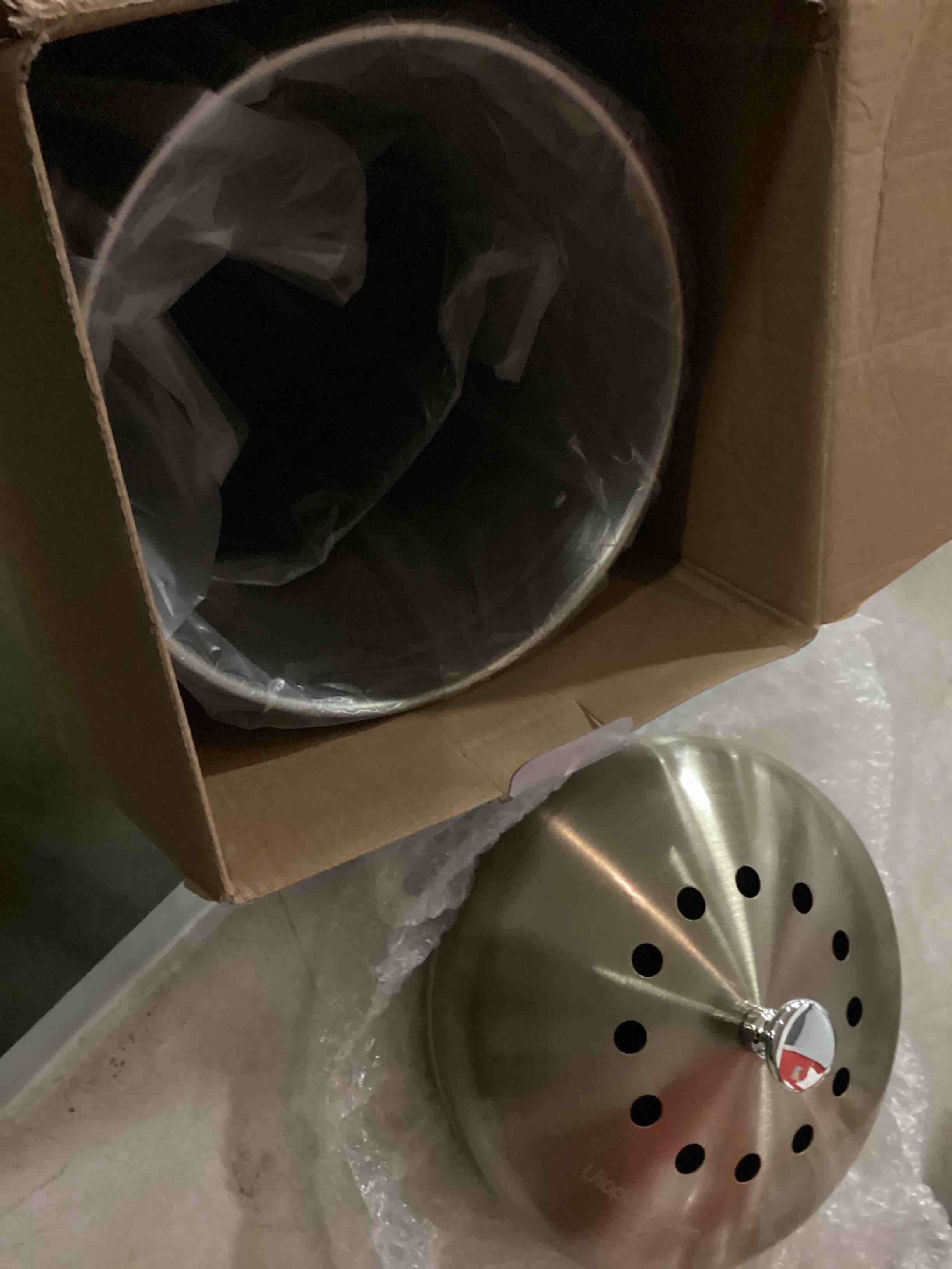 Condition photo showing New/Like New for Utopia Kitchen Compost Bin for Kitchen Countertop, 1.3 Gallon Compost Bucket for Kitchen with Lid, Includes 1 Spare Charcoal Filter, Home Essentials - (Silver)