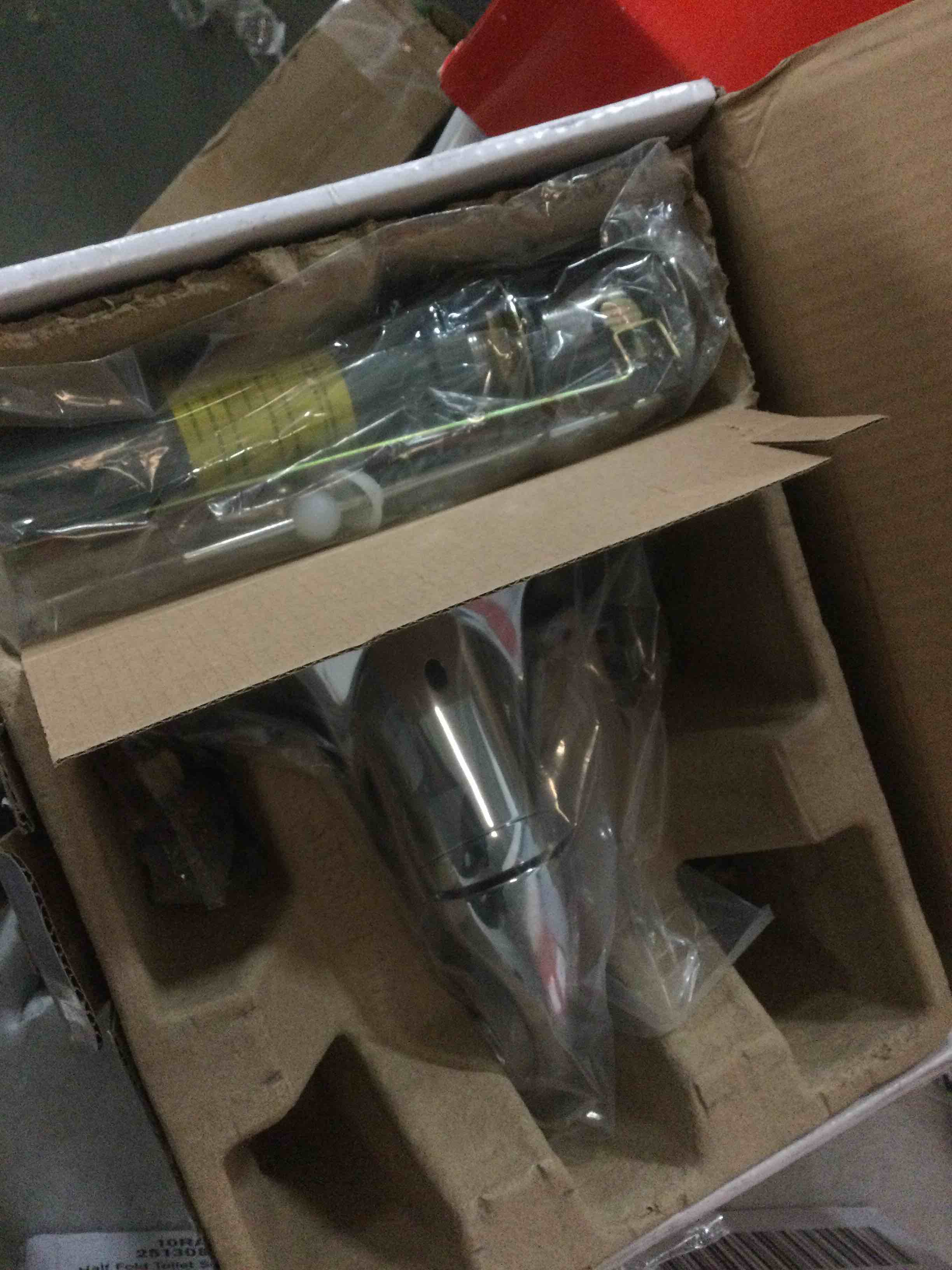 Condition photo showing Good Condition for Proflo Pfwsc3016 1.2 GPM Centerset Bathroom Faucet - Chrome