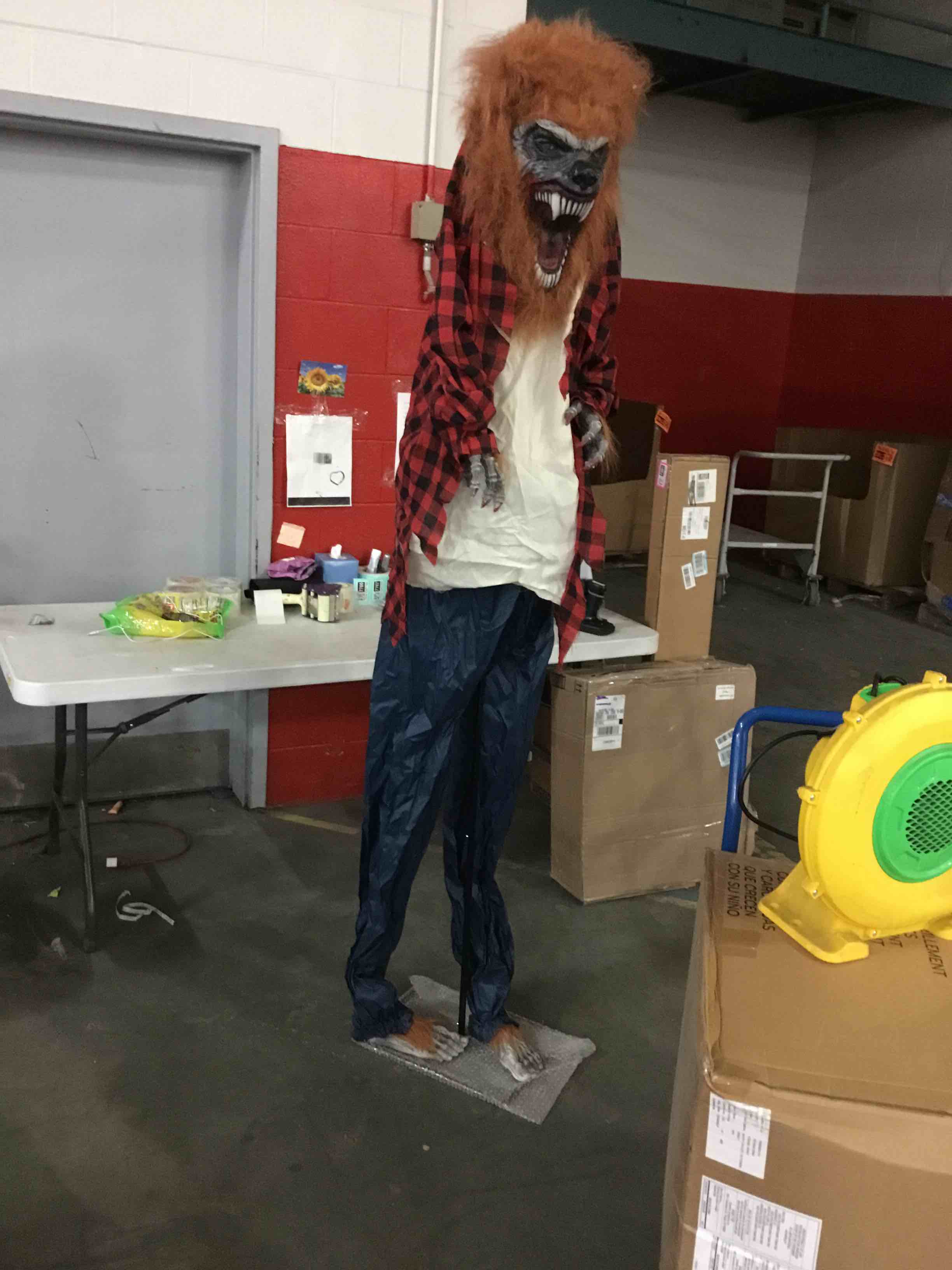 Warewolf Halloween decoration 
