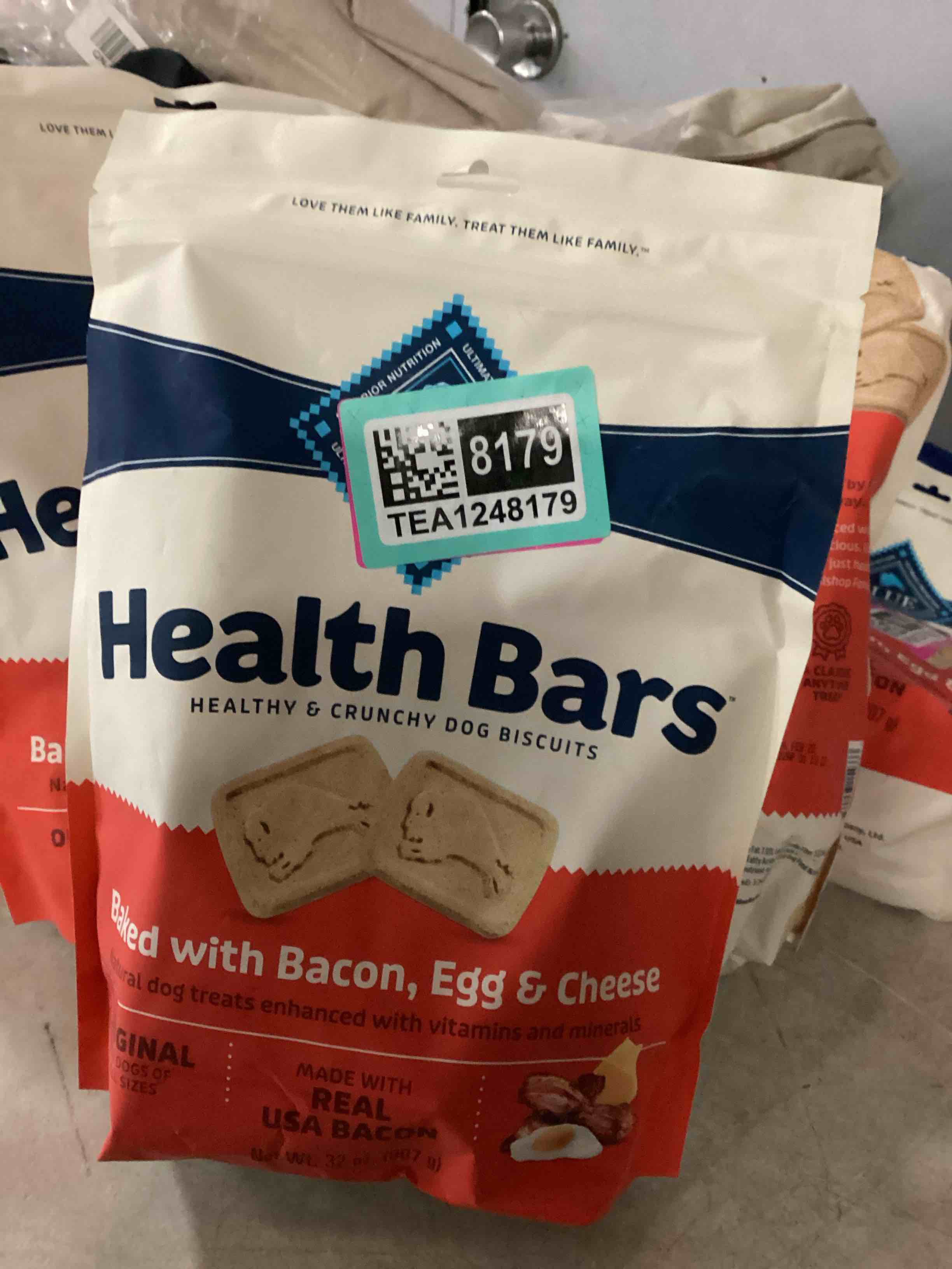 Condition photo showing New/Like New for (Best by FEB /22/2026)Blue Buffalo Health Bars Mini Crunchy Dog Biscuits, Oven-Baked with Natural Ingredients, Bacon, Egg & Cheese, 32-oz Bag