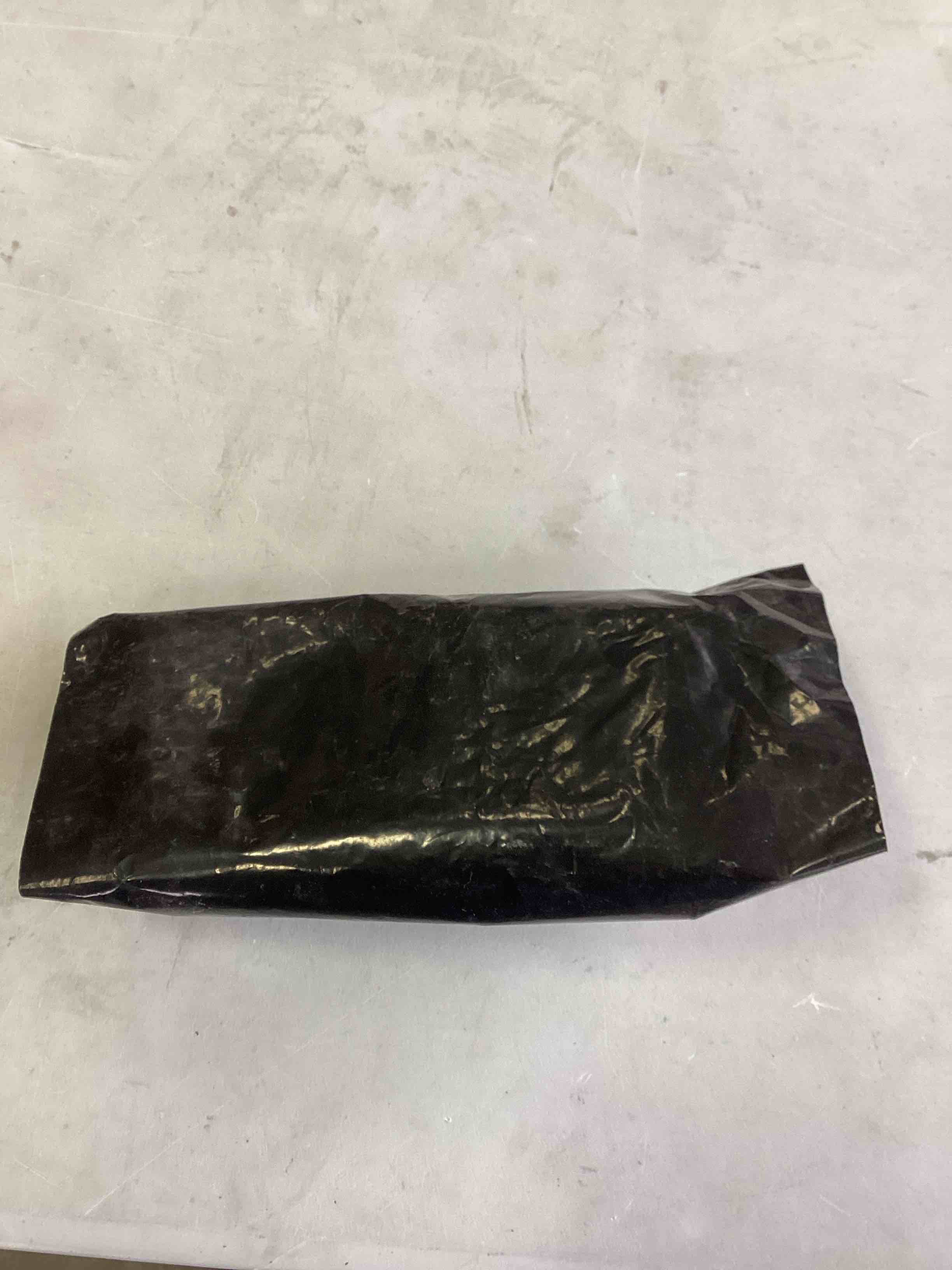 Condition photo showing New/Like New for set of 5 iPhone Premier Accessory Group 233002 3 ft. Lightning Cable for Charging & Sync