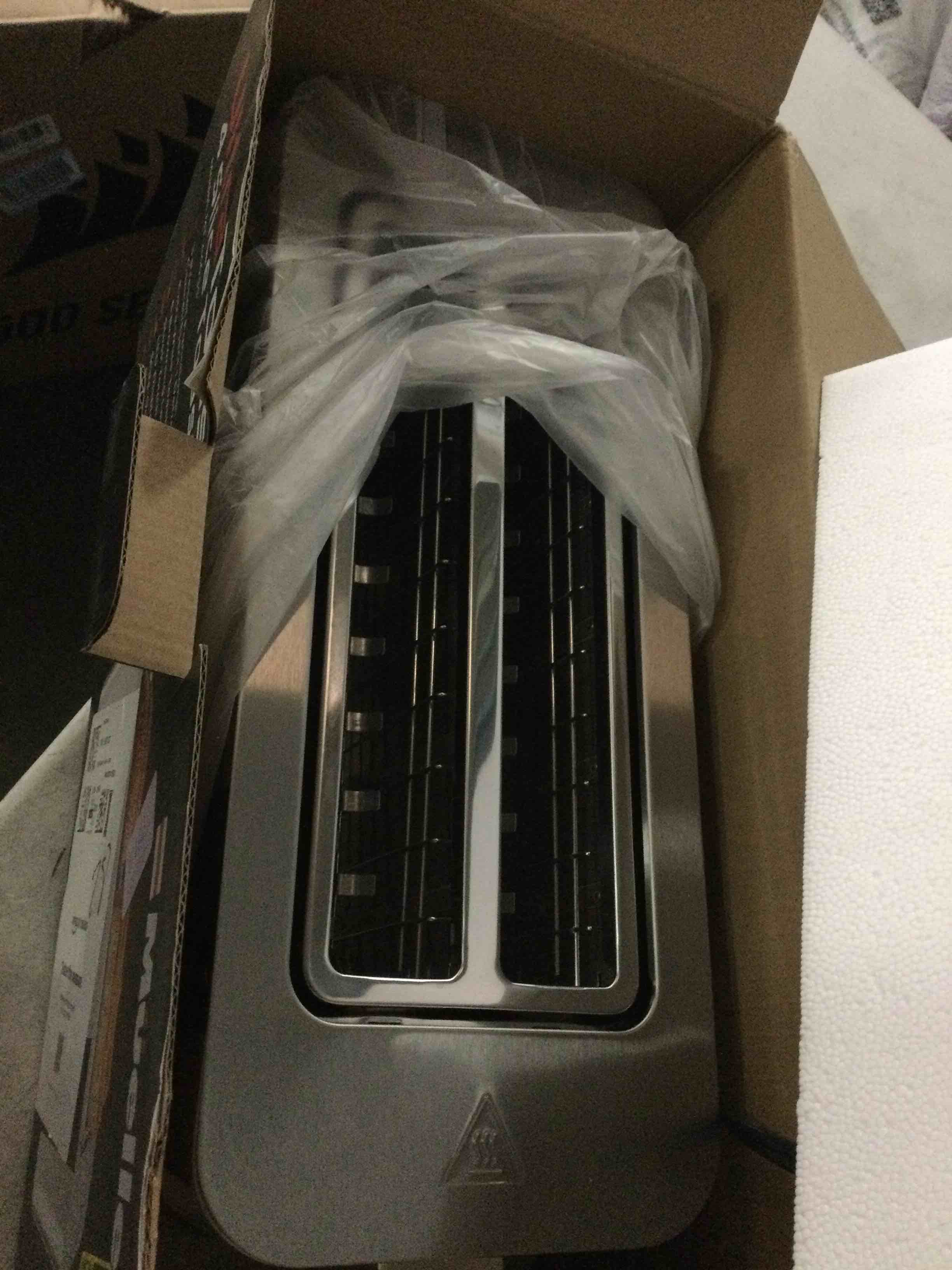 Condition photo showing Good Condition for Mueller UltraToast Full Stainless Steel Toaster 4 Slice, Long Extra-Wide Slots for Bagels and Waffles, 6 Browning Levels, LED Display, Cancel/Defrost/Reheat Functions & Removable Tray, Kitchen Gadgets
