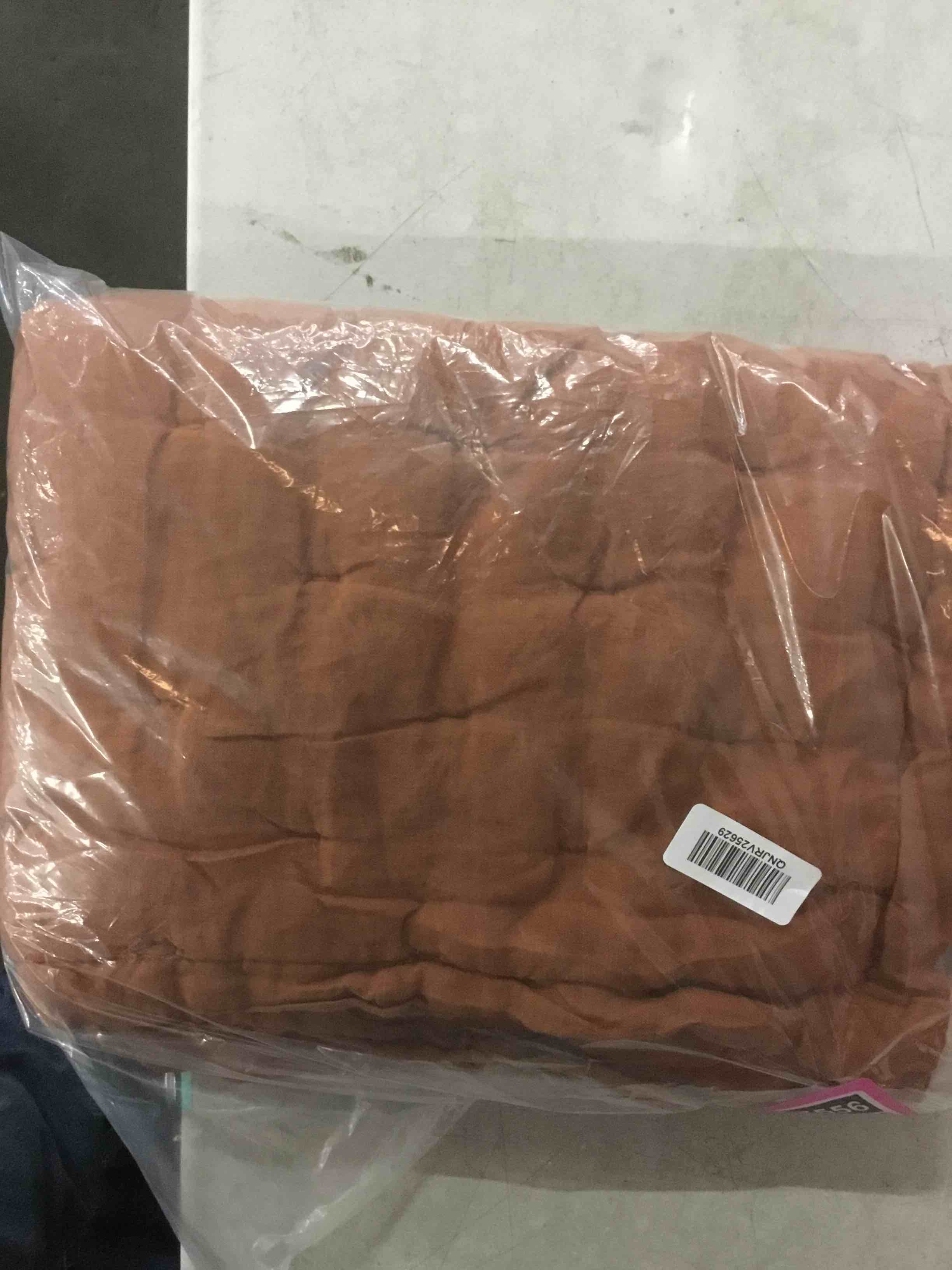 Condition photo showing New/Like New for European Linen Dream shams only, Terracotta, Full/Queen