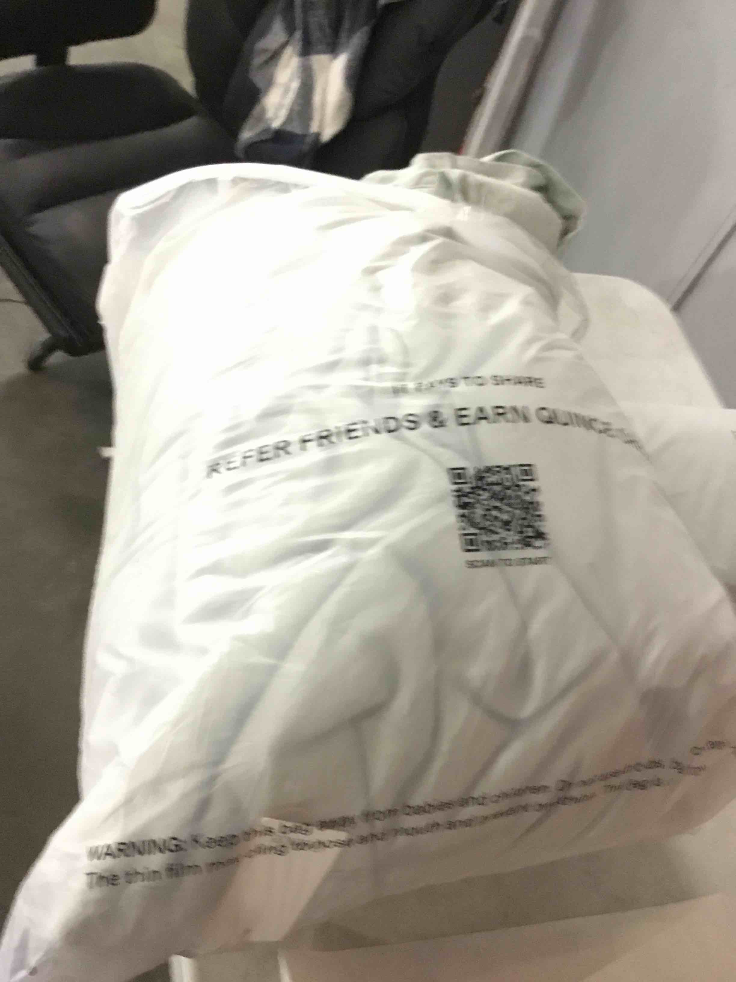 Condition photo showing New/Like New for European Linen Dream Quilt only Full/Queen