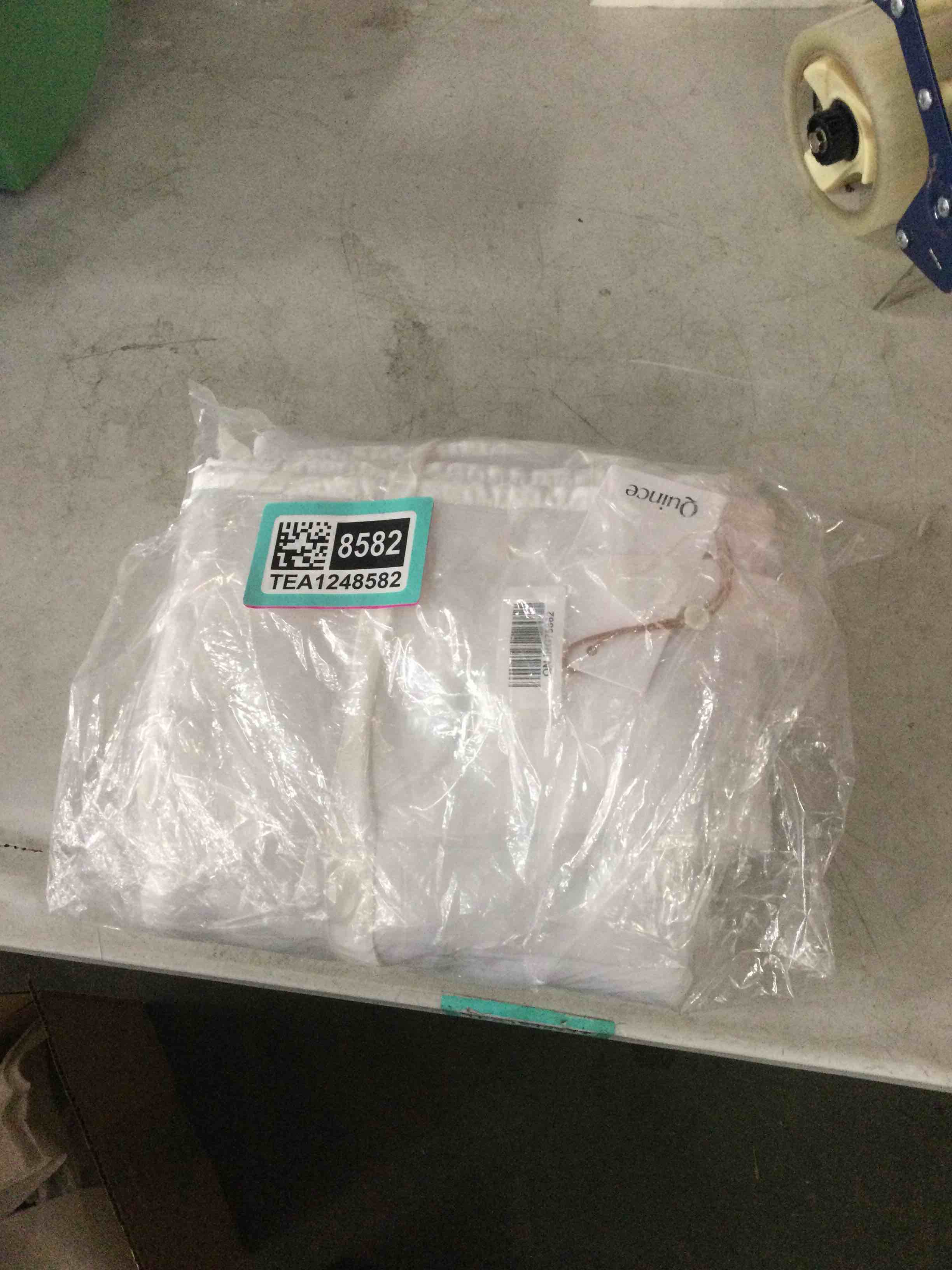 Condition photo showing As Is for Bamboo Dream Quilt Set, White, Full/Queen (not full set)