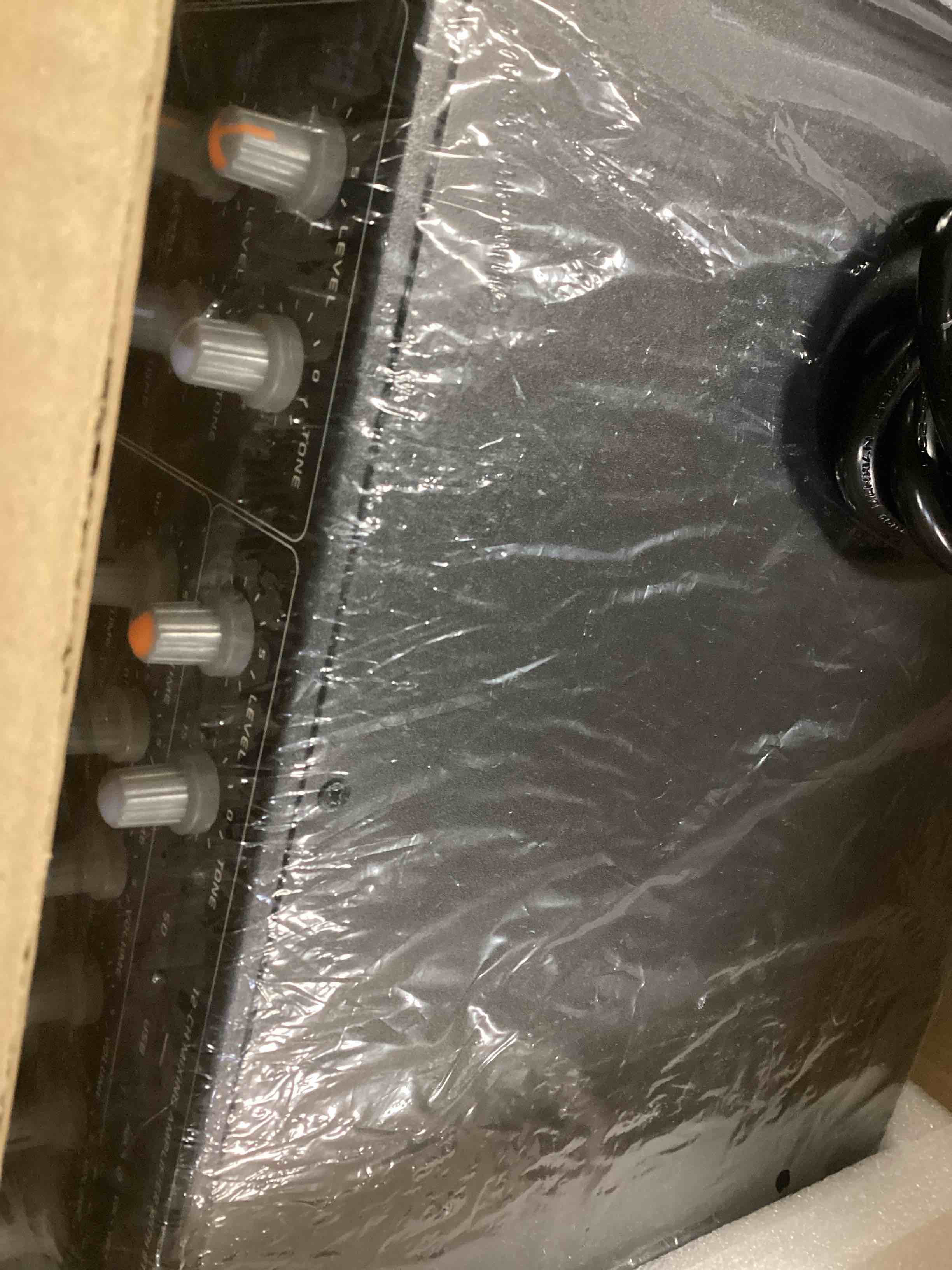 https://s3.amazonaws.com/lotting-images-prod/bidfta/TEA1249876_1738245786909.jpeg