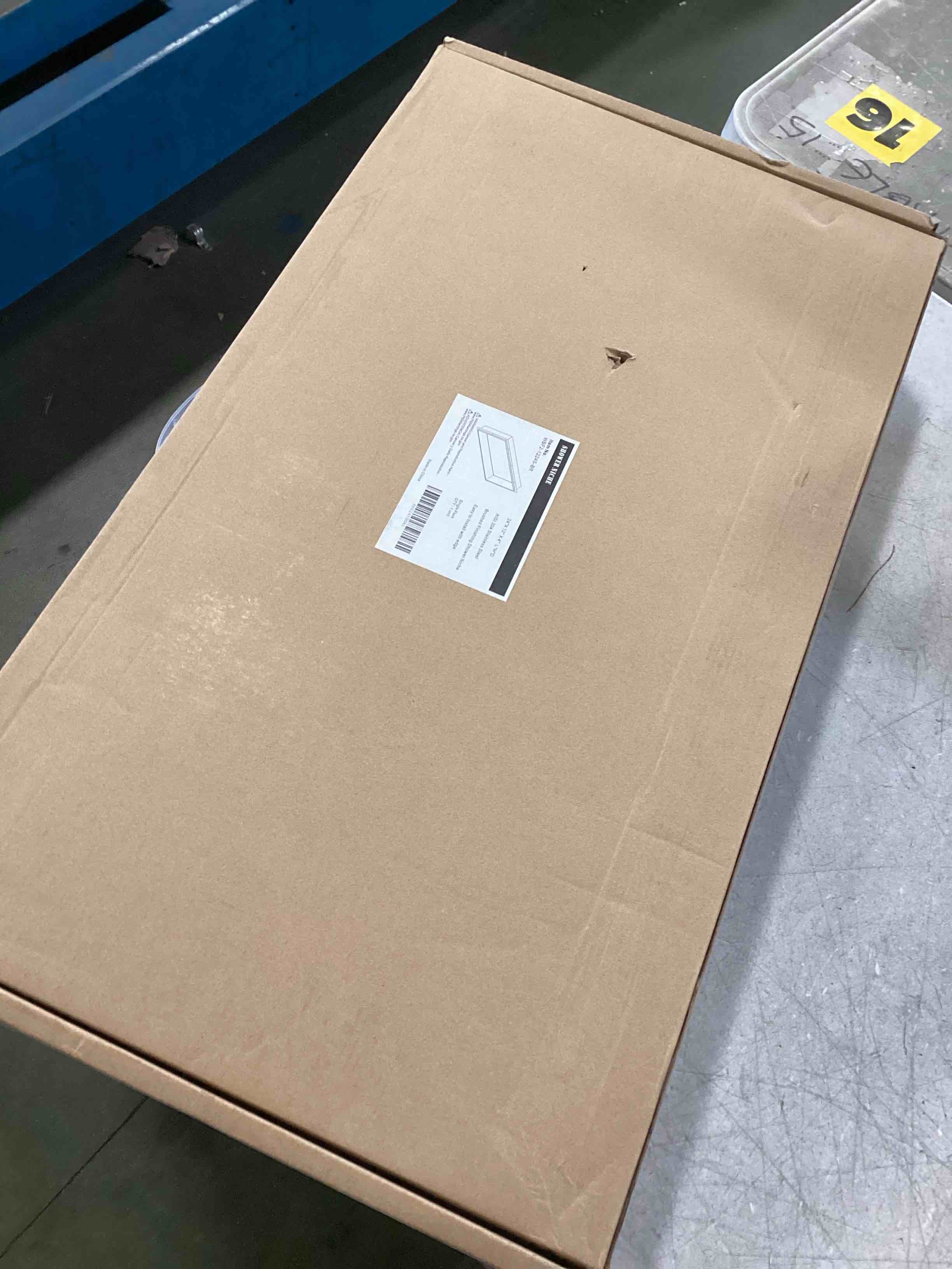 https://s3.amazonaws.com/lotting-images-prod/bidfta/TEA1249894_1738250758854.jpeg