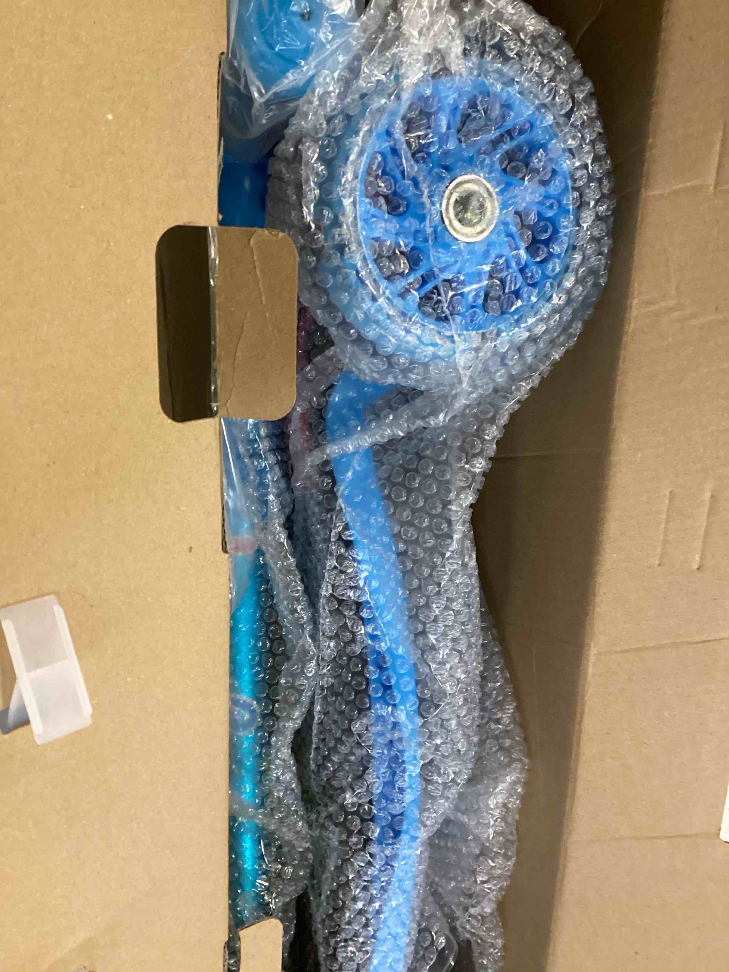 https://s3.amazonaws.com/lotting-images-prod/bidfta/TEA1249956_1738257385181.jpeg