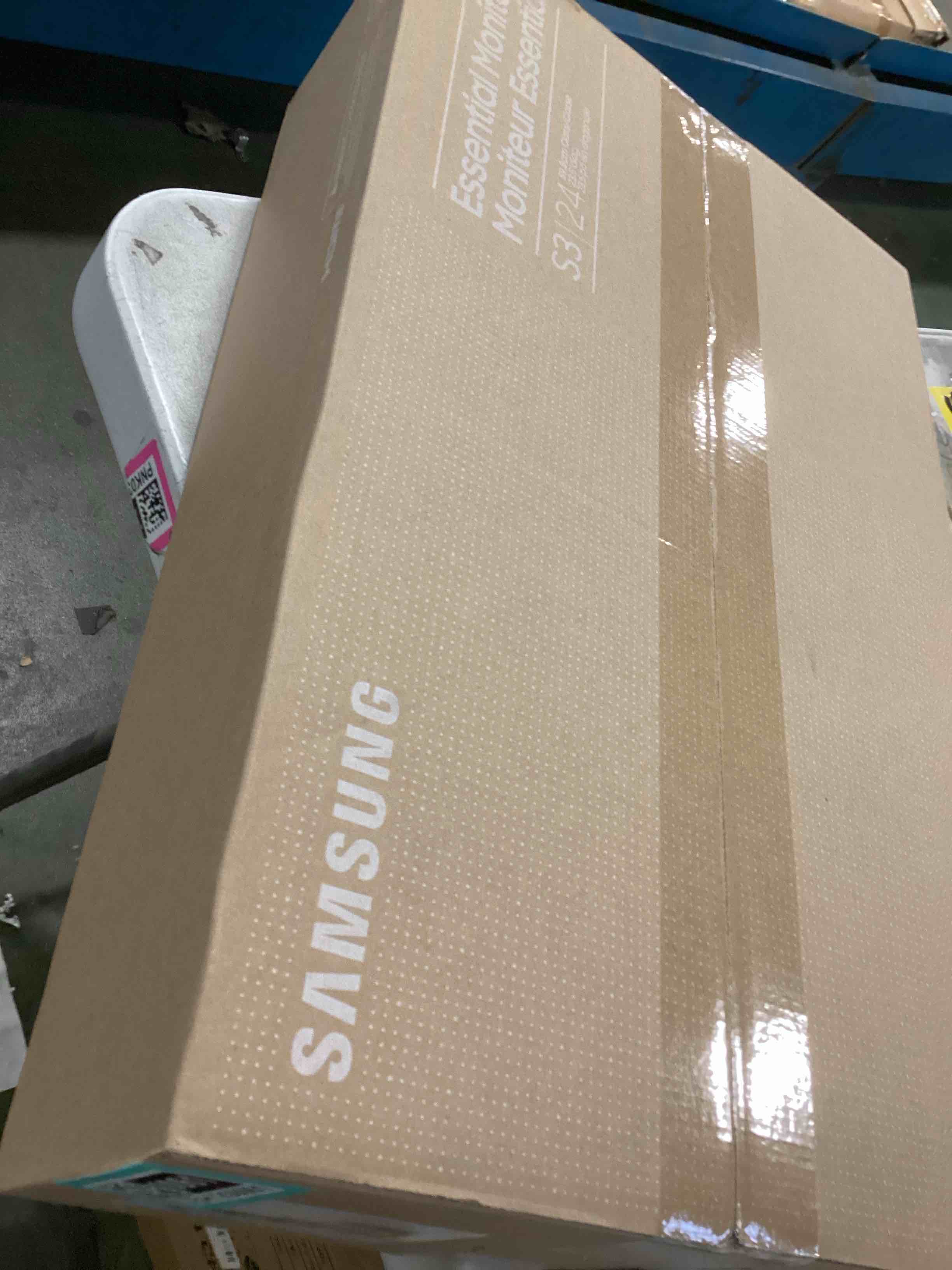 https://s3.amazonaws.com/lotting-images-prod/bidfta/TEA1250061_1738265886358.jpeg