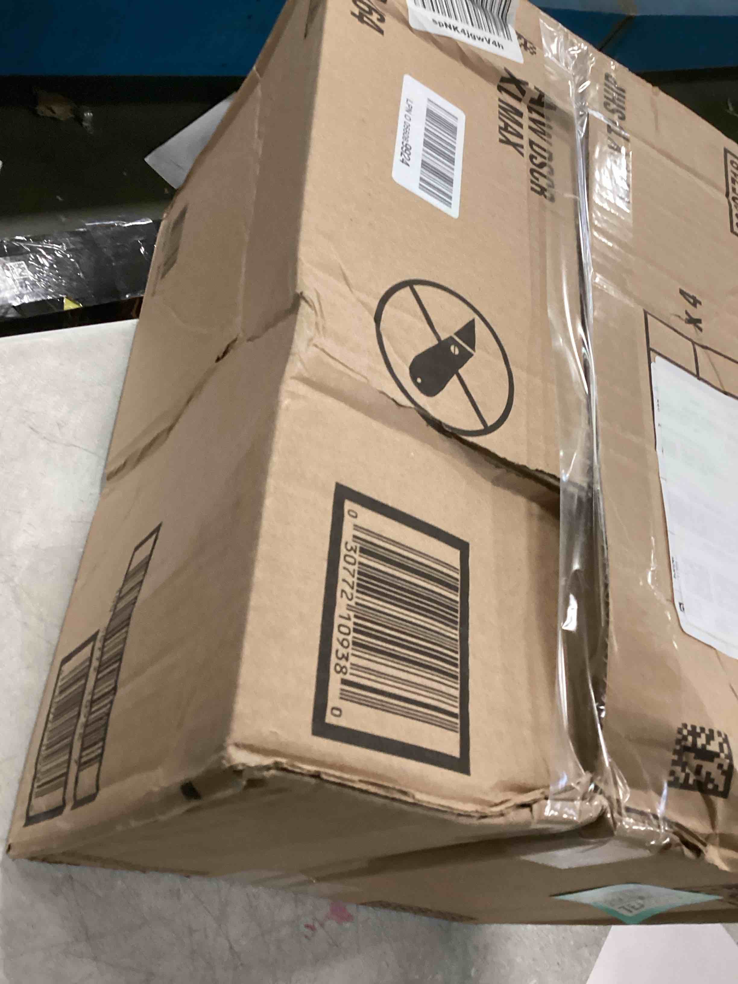 https://s3.amazonaws.com/lotting-images-prod/bidfta/TEA1250068_1738266470612.jpeg