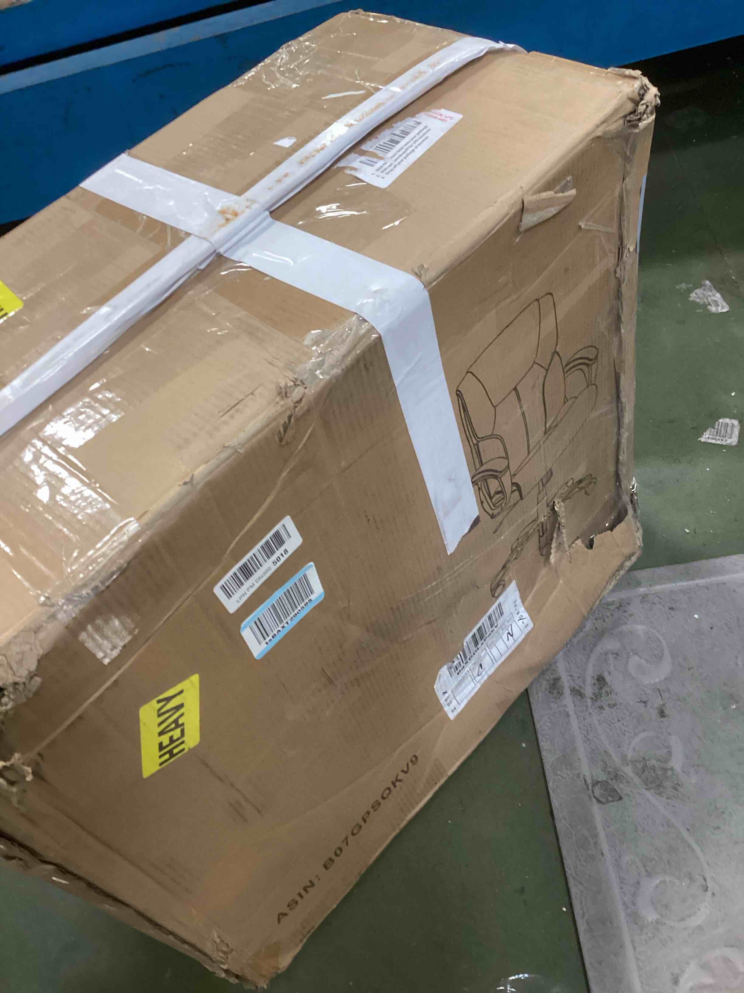 https://s3.amazonaws.com/lotting-images-prod/bidfta/TEA1250564_1738594232555.jpeg
