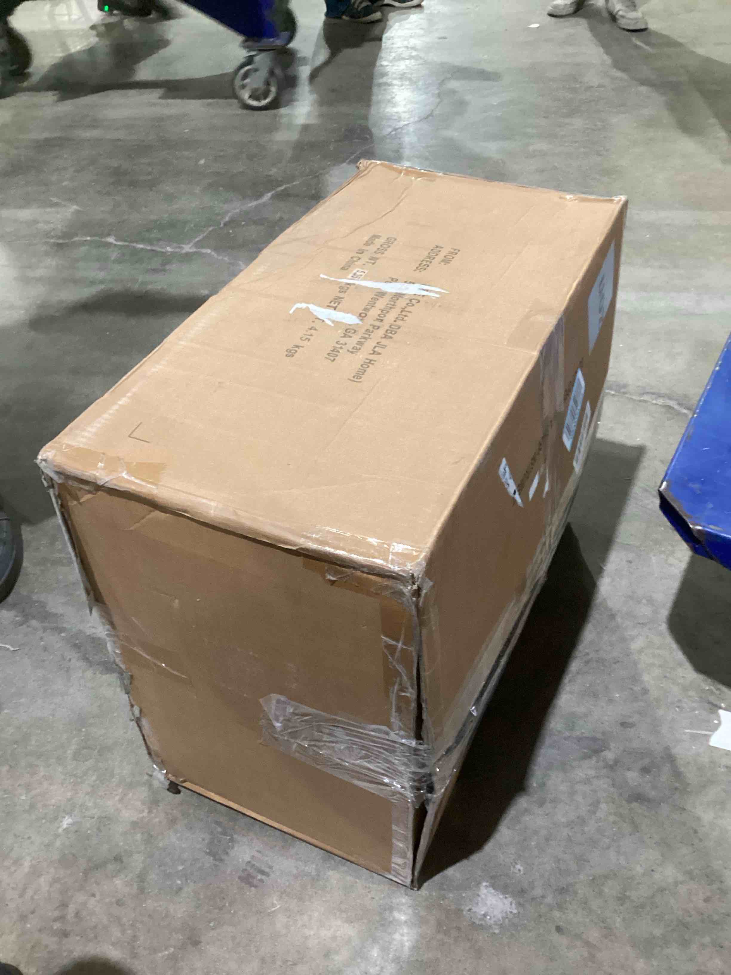 https://s3.amazonaws.com/lotting-images-prod/bidfta/TEA1250693_1738965164180.jpeg