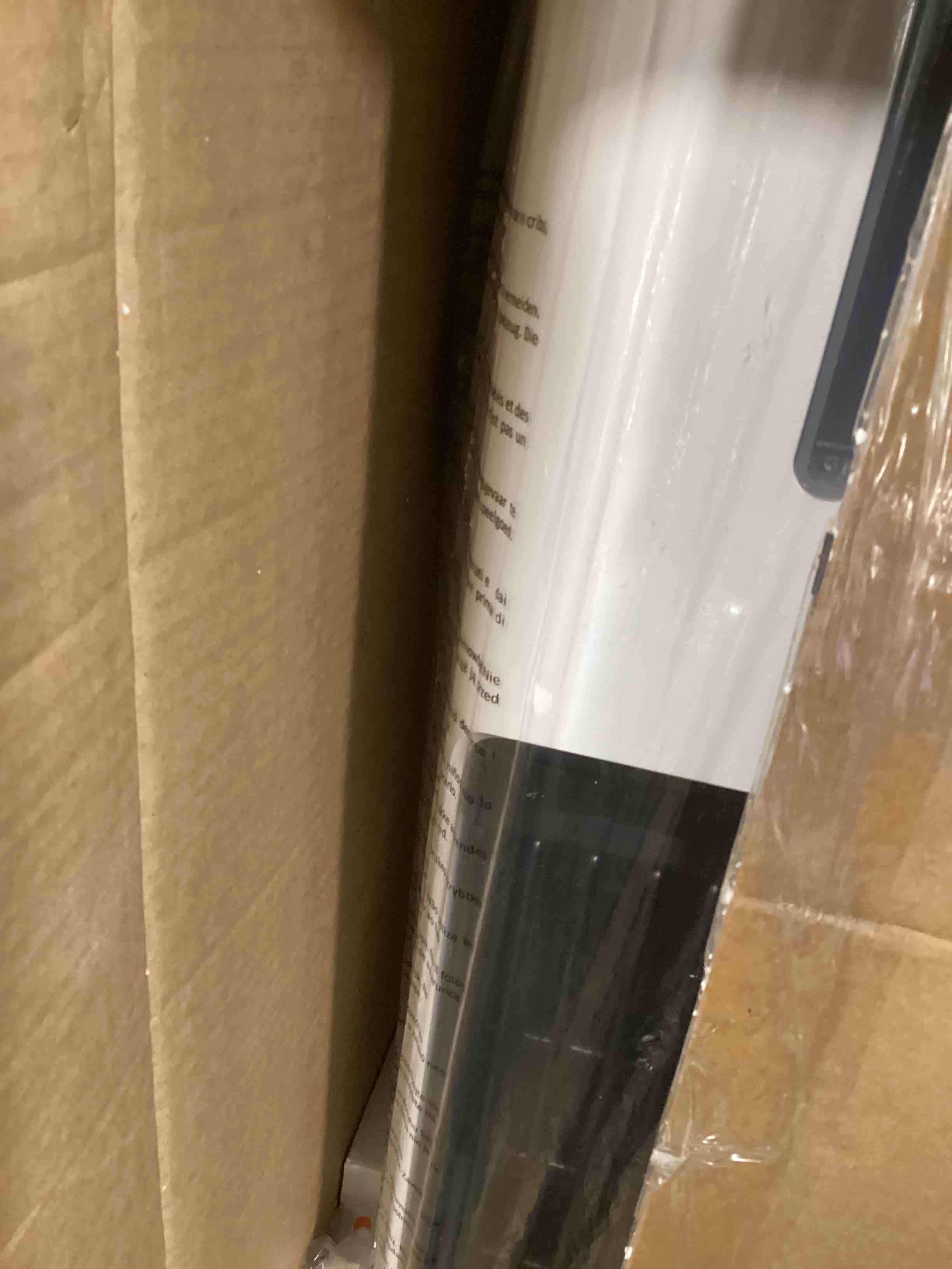 https://s3.amazonaws.com/lotting-images-prod/bidfta/TEA1250749_1738674307005.jpeg