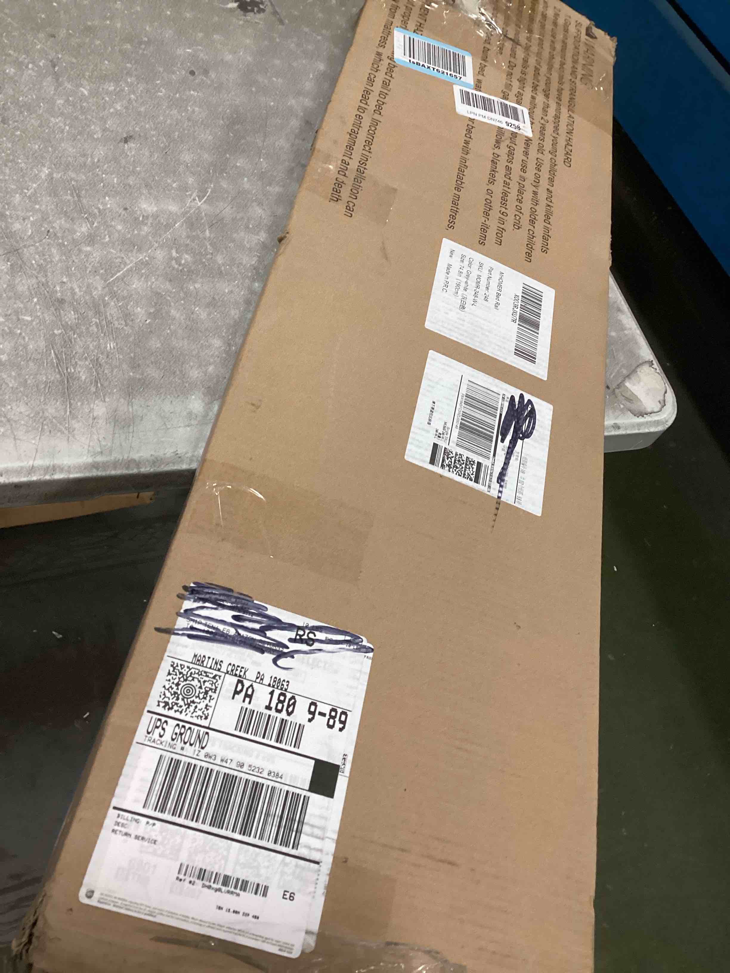 https://s3.amazonaws.com/lotting-images-prod/bidfta/TEA1250799_1738678747912.jpeg
