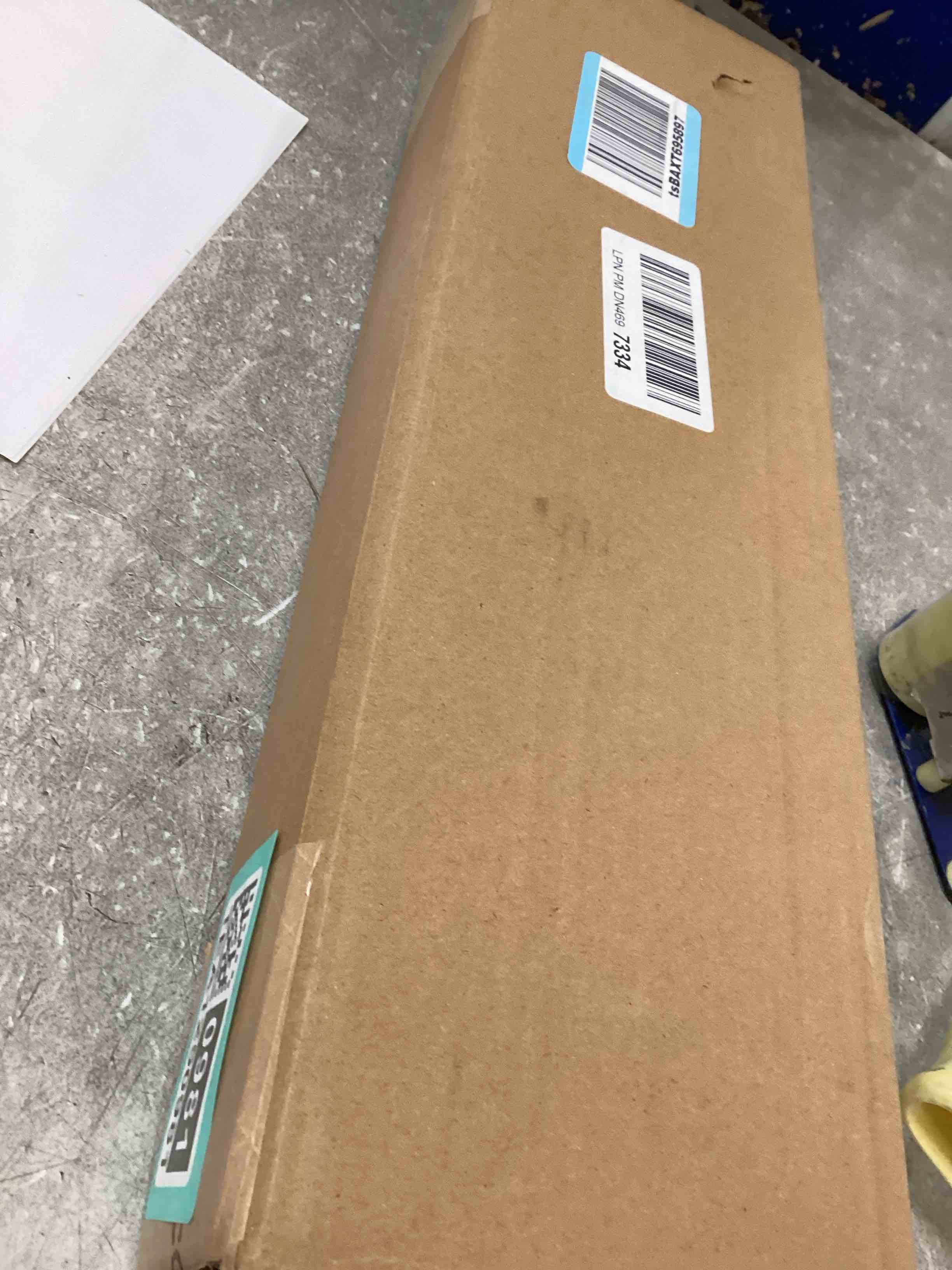 https://s3.amazonaws.com/lotting-images-prod/bidfta/TEA1250981_1738701277649.jpeg