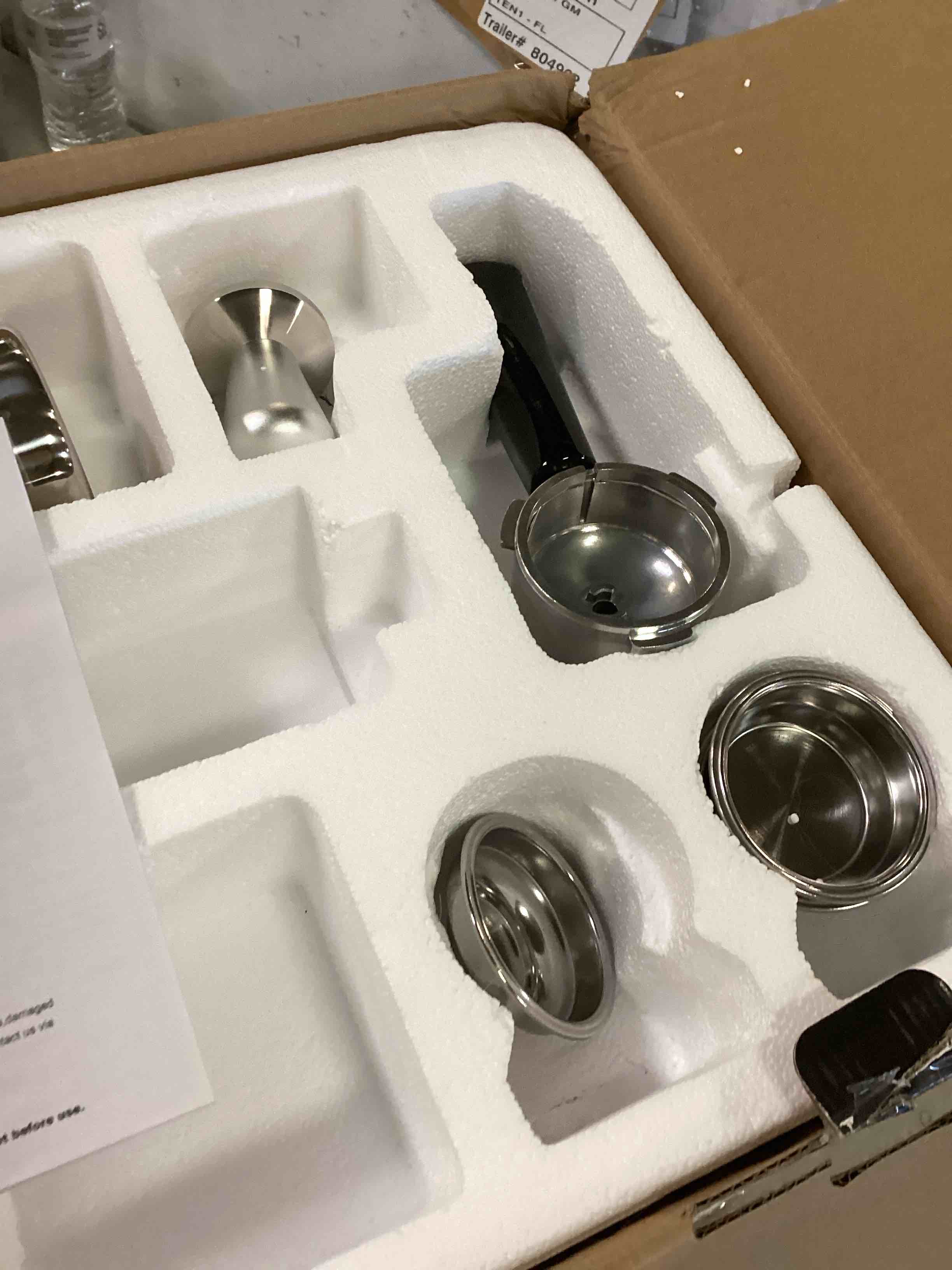 https://s3.amazonaws.com/lotting-images-prod/bidfta/TEA1251847_1738953928265.jpeg