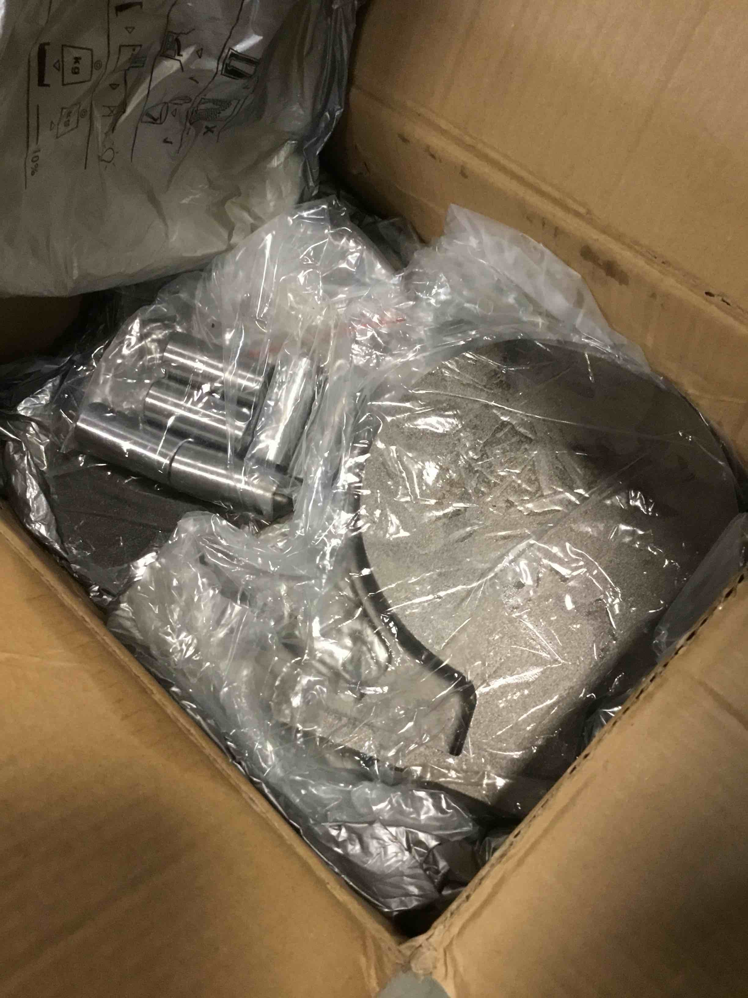 https://s3.amazonaws.com/lotting-images-prod/bidfta/TEA1252422_1737660720930.jpeg