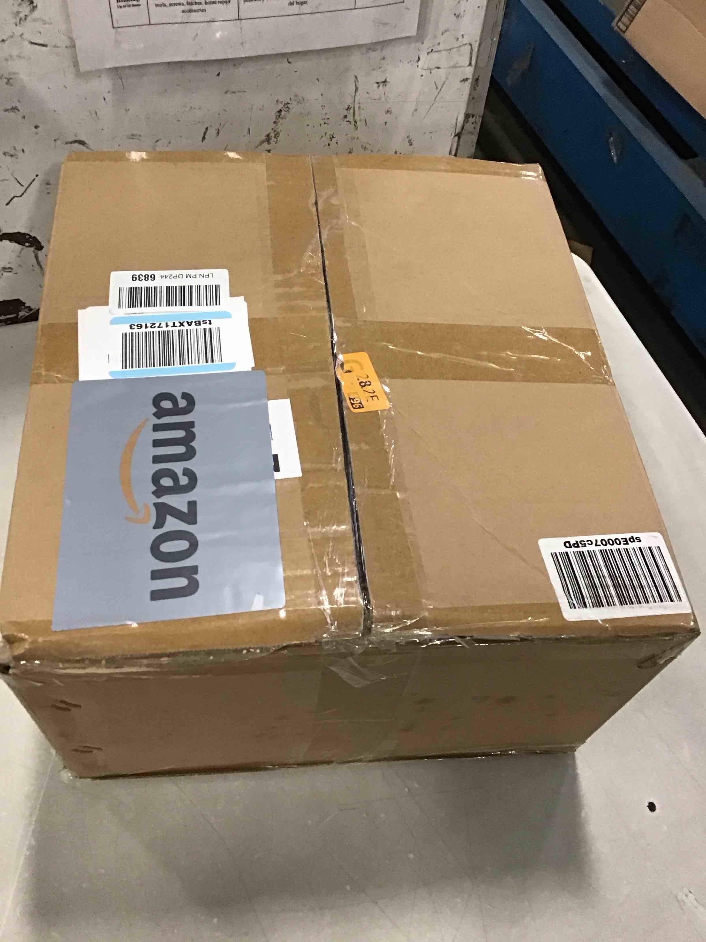 https://s3.amazonaws.com/lotting-images-prod/bidfta/TEA1253607_1738352672754.jpeg