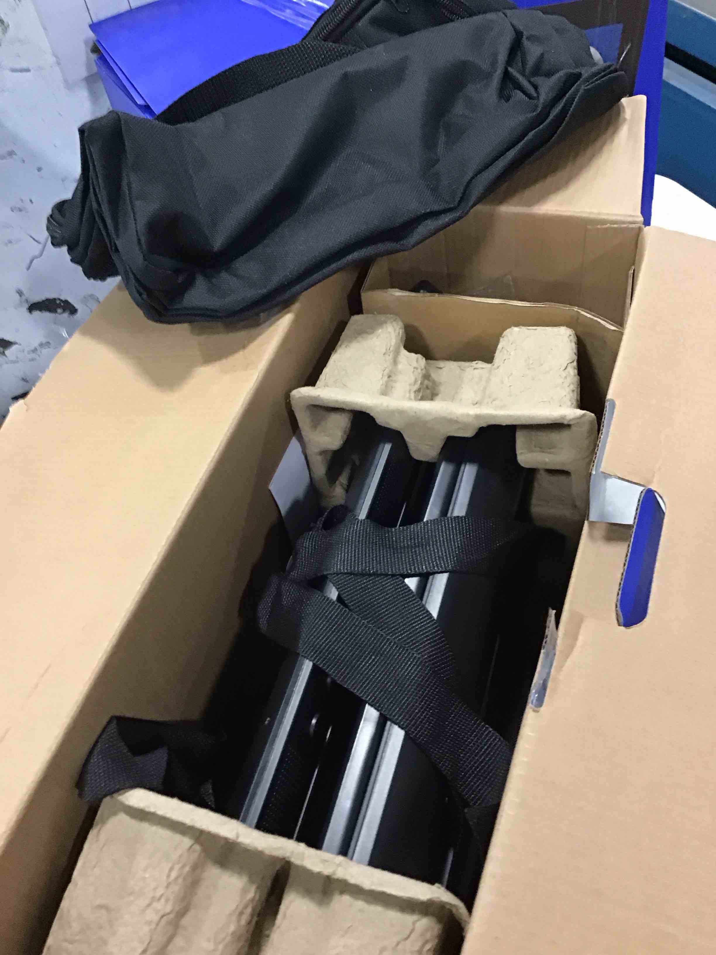 https://s3.amazonaws.com/lotting-images-prod/bidfta/TEA1253644_1738357923094.jpeg