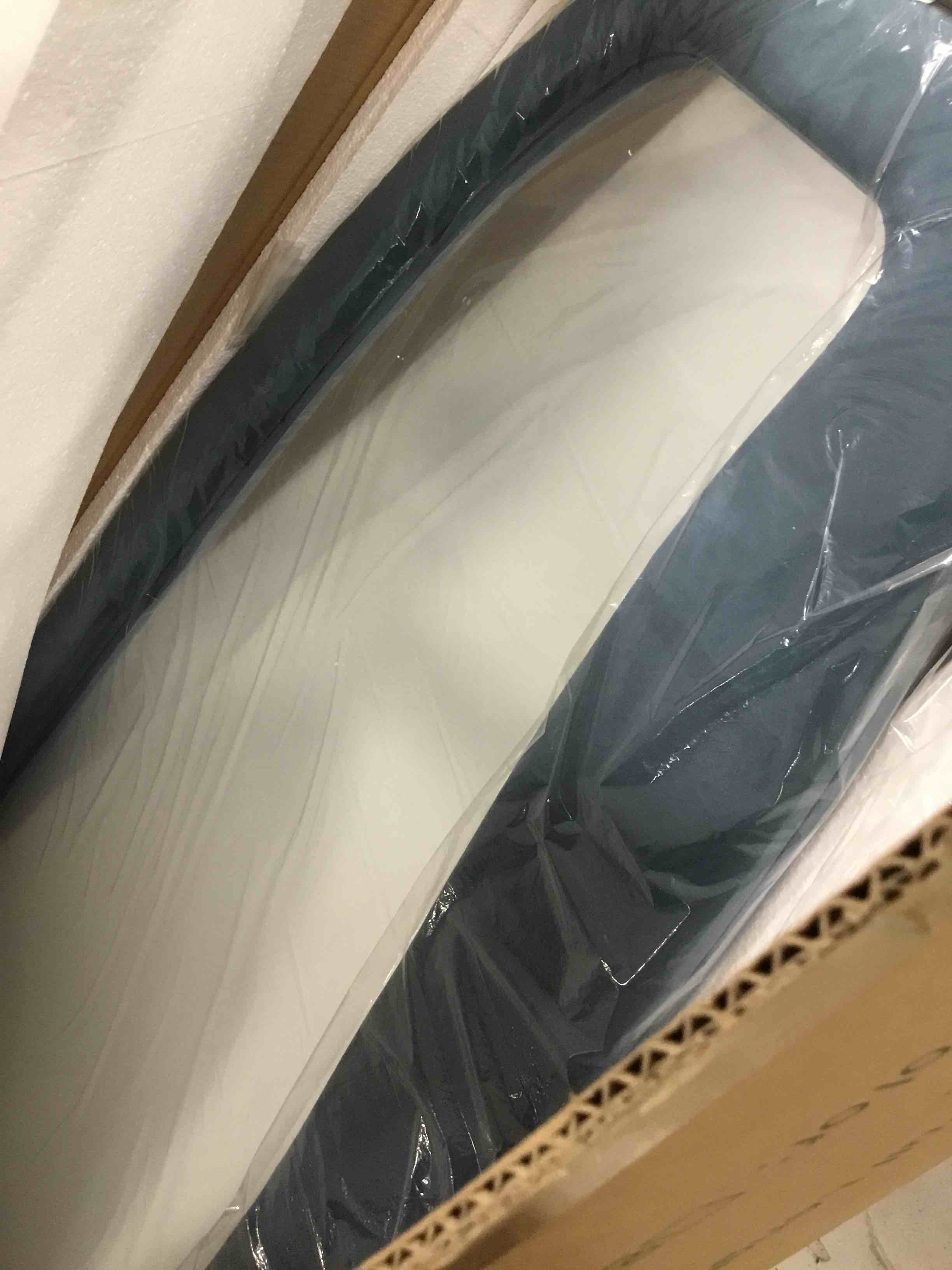 https://s3.amazonaws.com/lotting-images-prod/bidfta/TEA1253658_1738589280576.jpeg