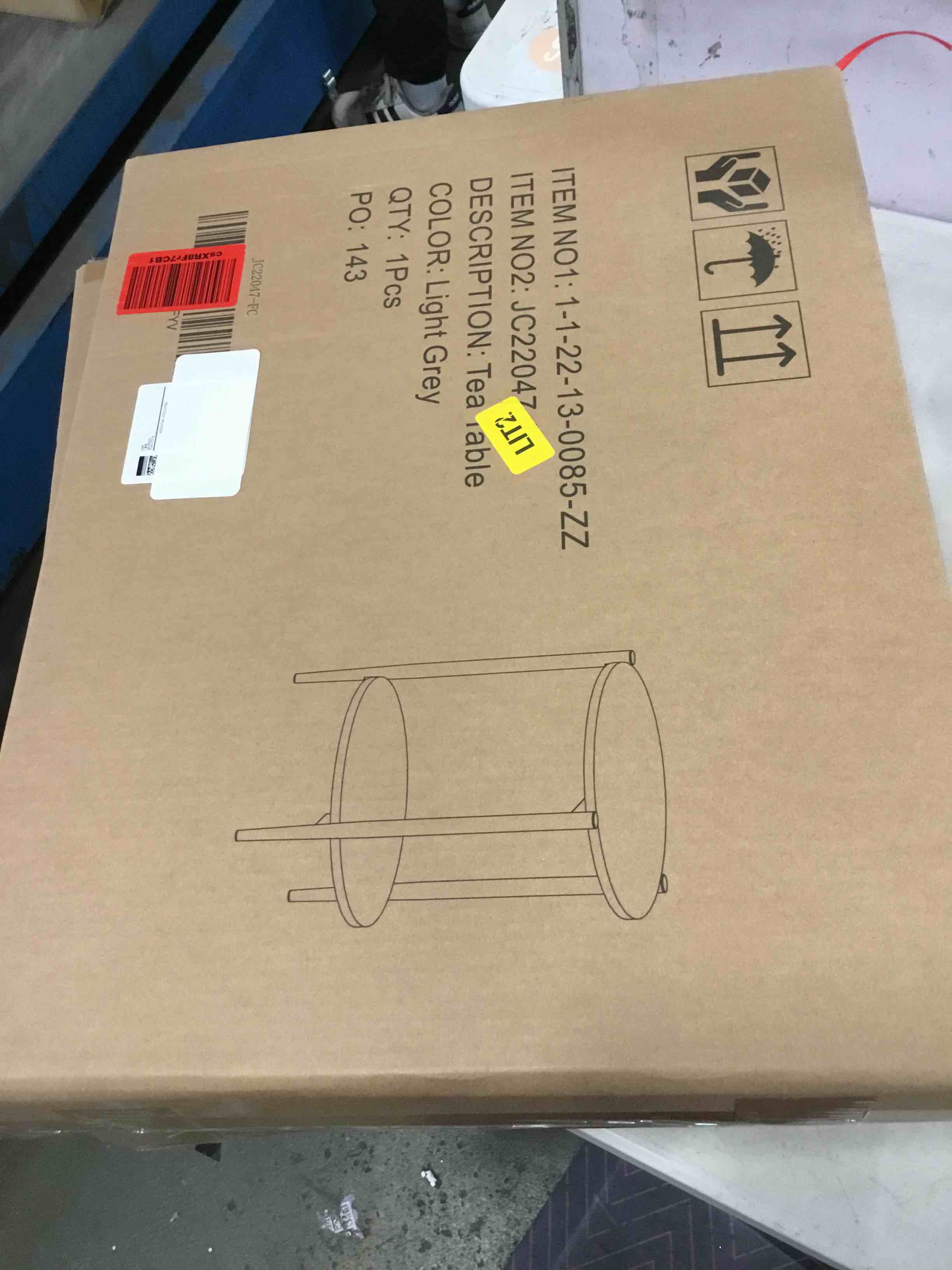 https://s3.amazonaws.com/lotting-images-prod/bidfta/TEA1253841_1738609576436.jpeg