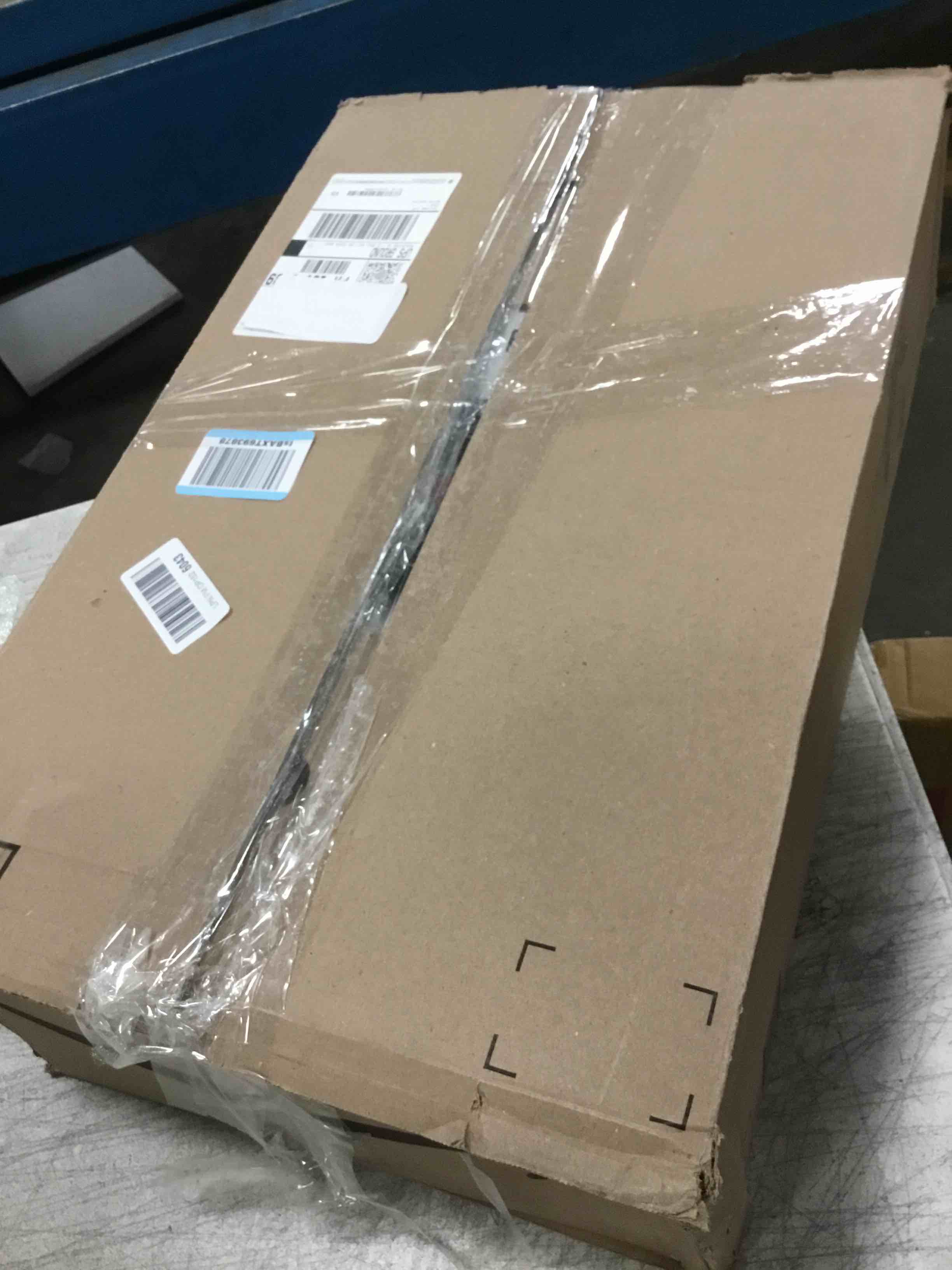 https://s3.amazonaws.com/lotting-images-prod/bidfta/TEA1254252_1738772290884.jpeg