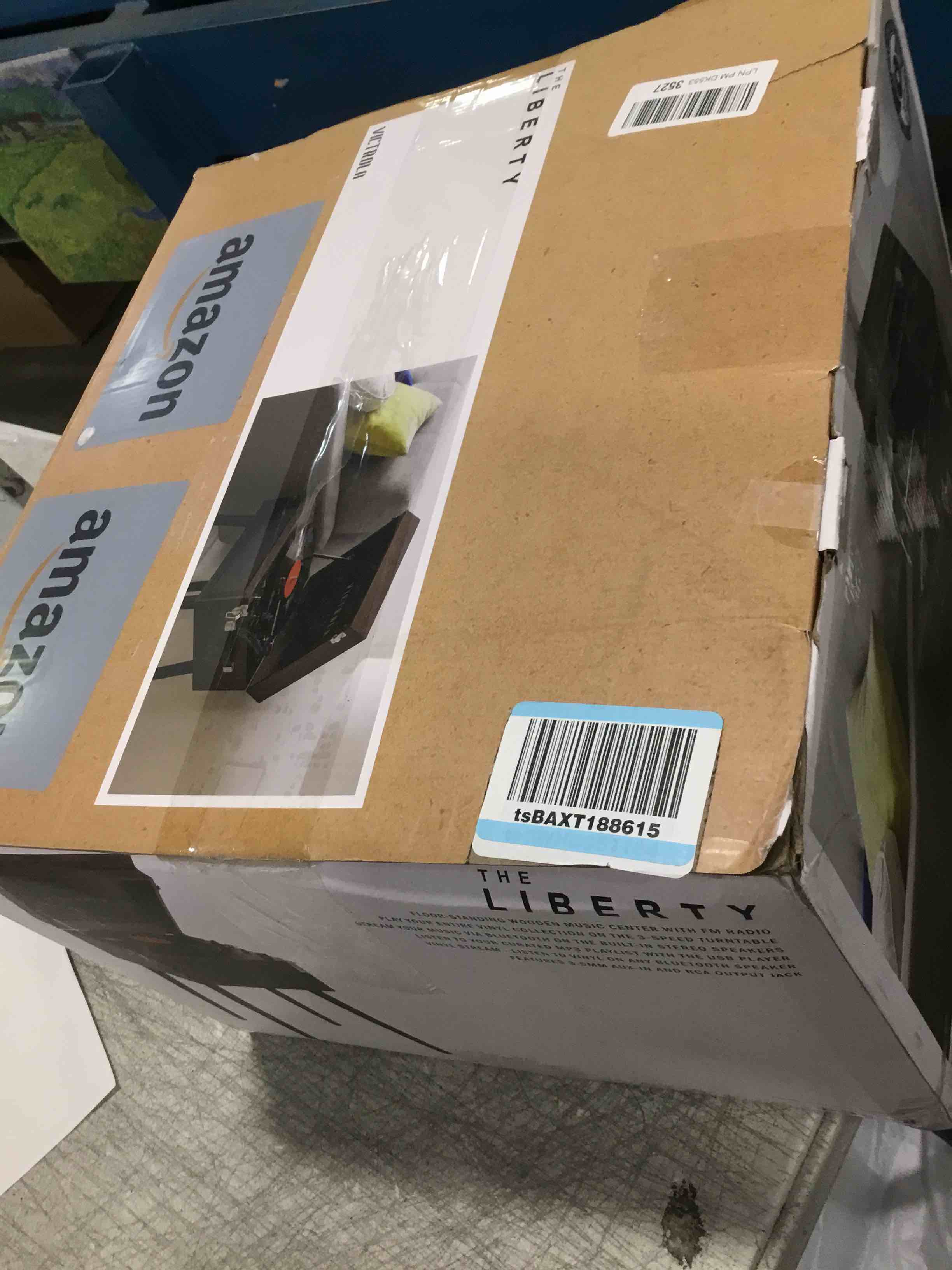 https://s3.amazonaws.com/lotting-images-prod/bidfta/TEA1254293_1738776859916.jpeg
