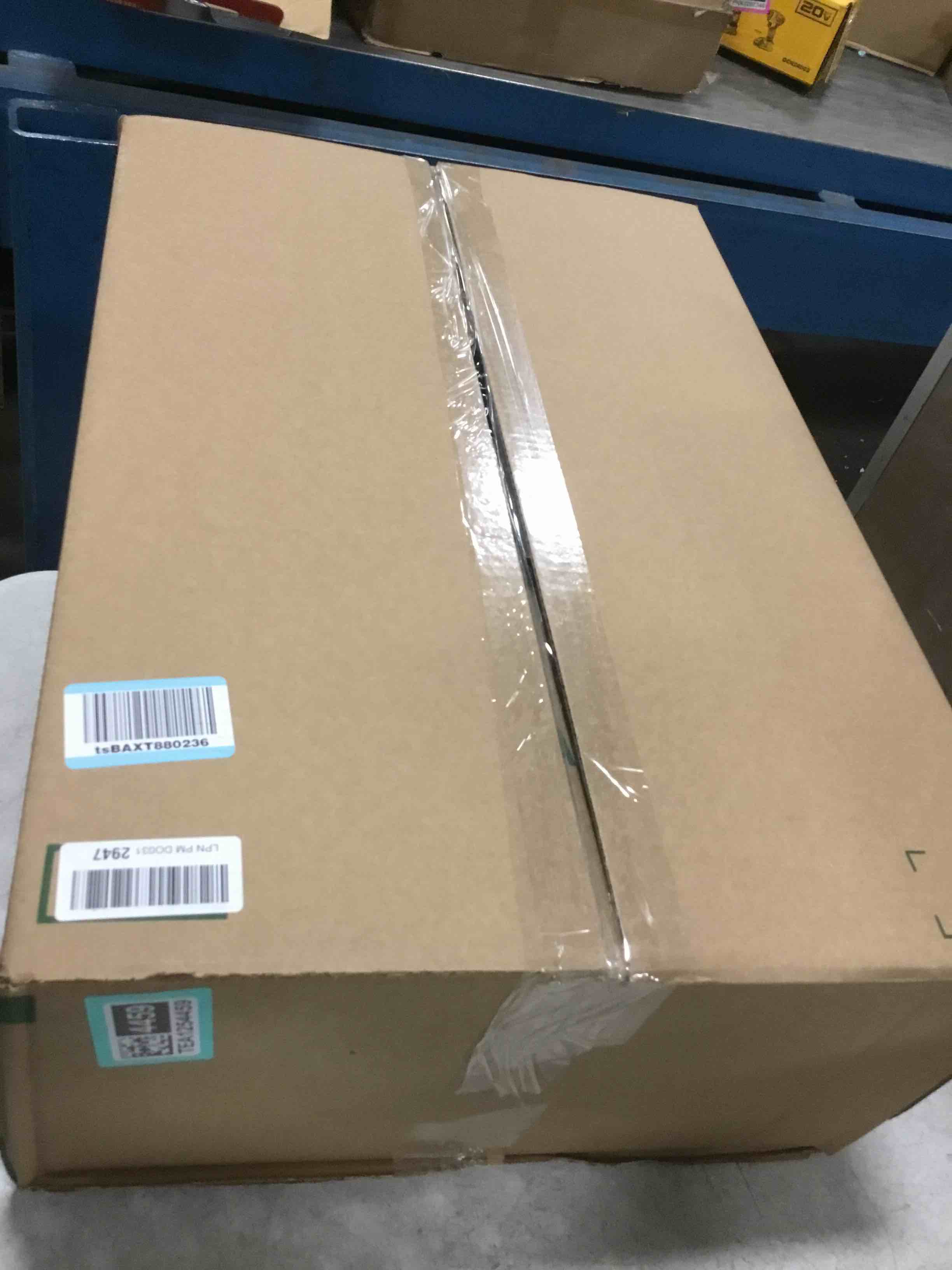 https://s3.amazonaws.com/lotting-images-prod/bidfta/TEA1254459_1738852211151.jpeg