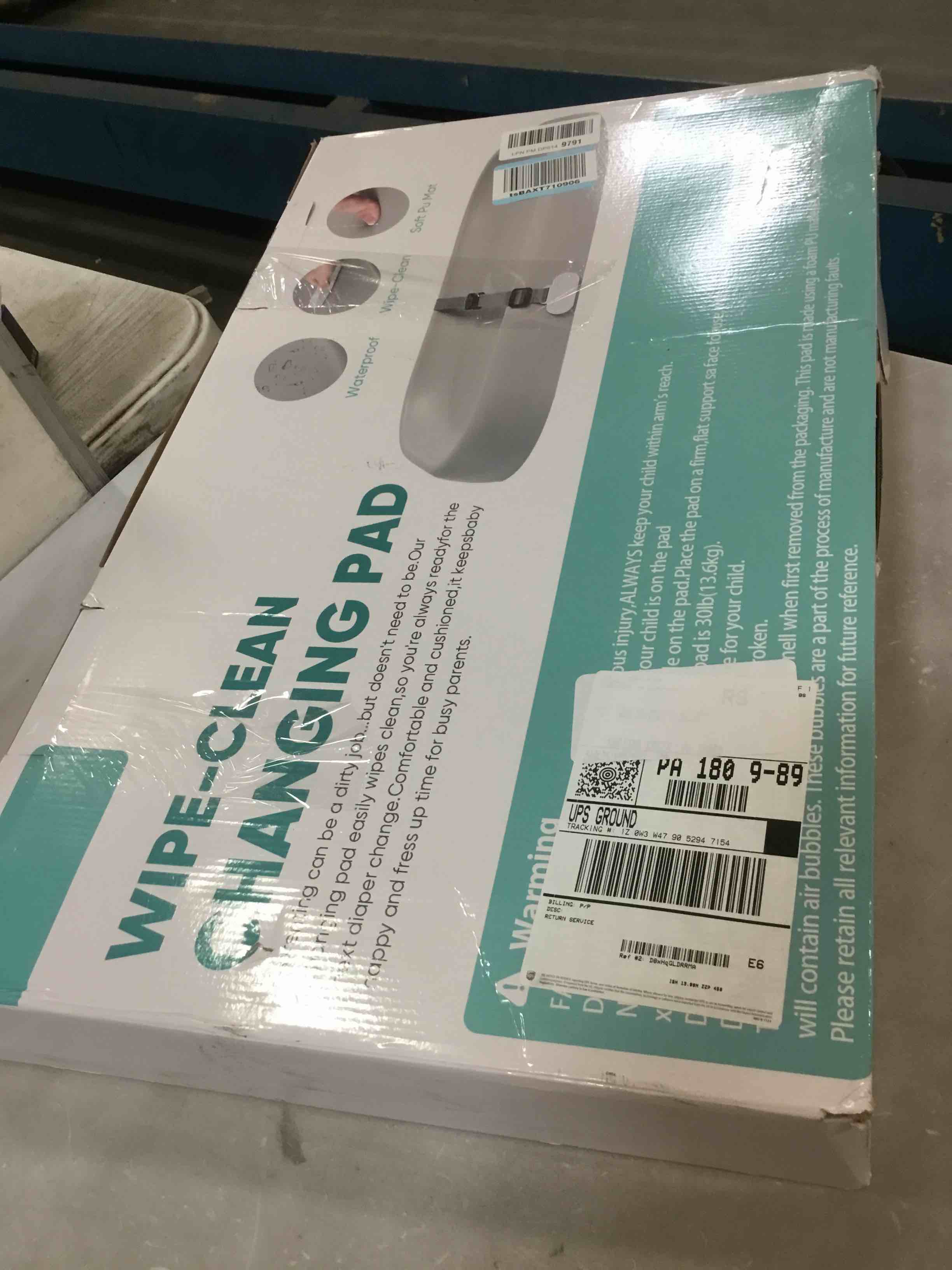 https://s3.amazonaws.com/lotting-images-prod/bidfta/TEA1254816_1738955637946.jpeg