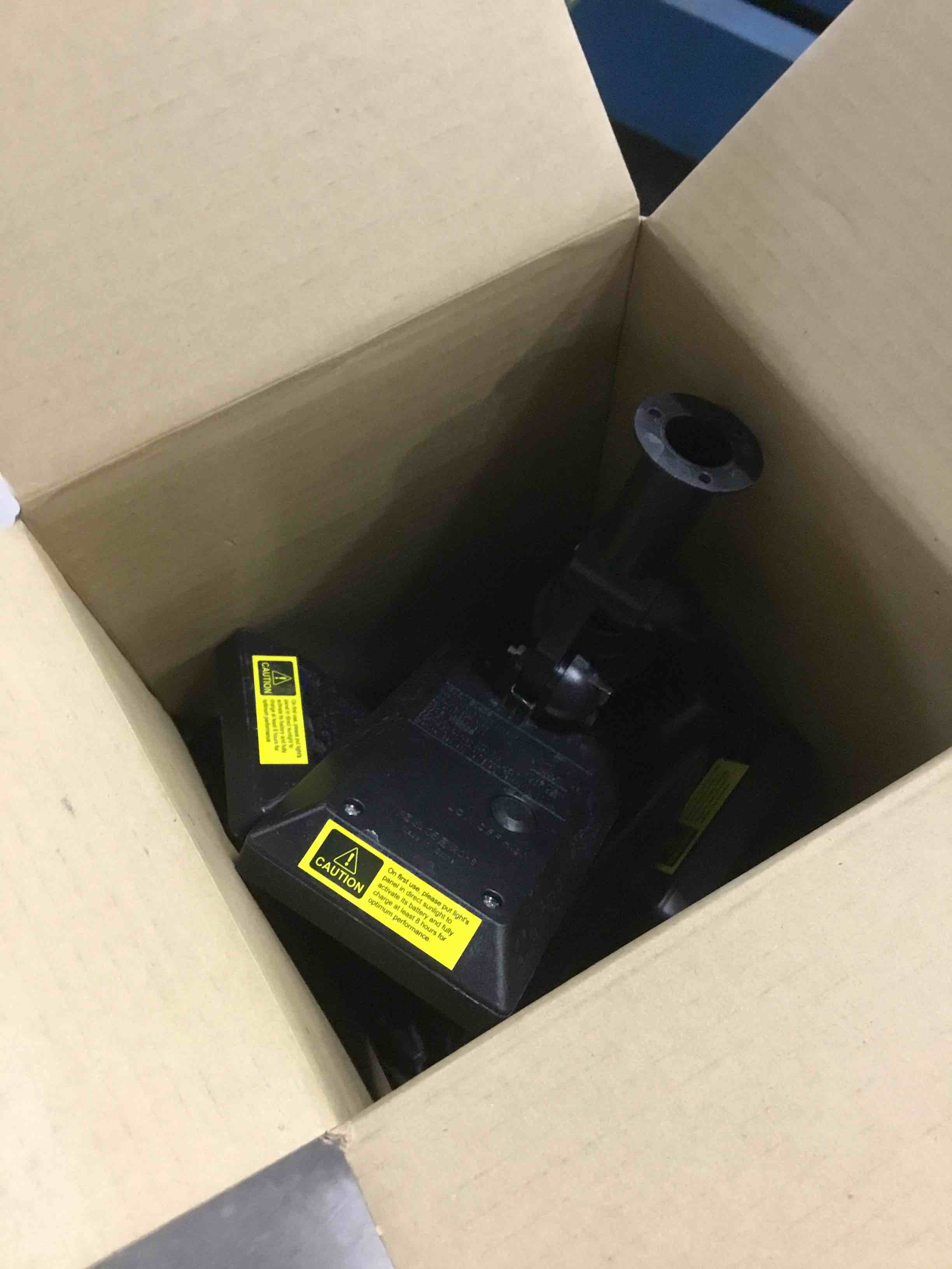 https://s3.amazonaws.com/lotting-images-prod/bidfta/TEA1257103_1738856563602.jpeg
