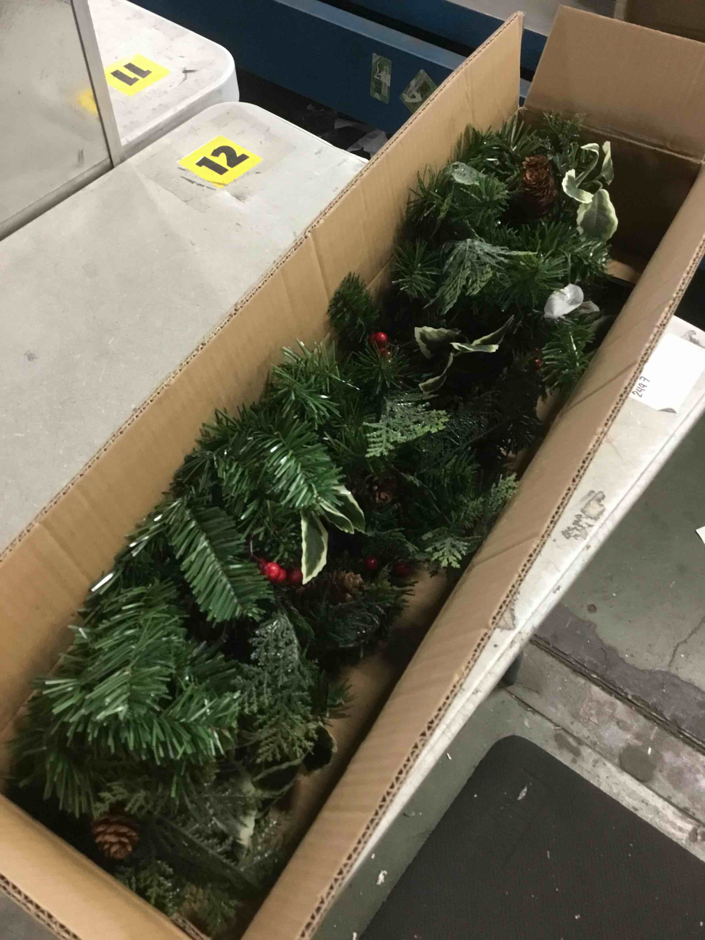 https://s3.amazonaws.com/lotting-images-prod/bidfta/TEA1257220_1738871779390.jpeg