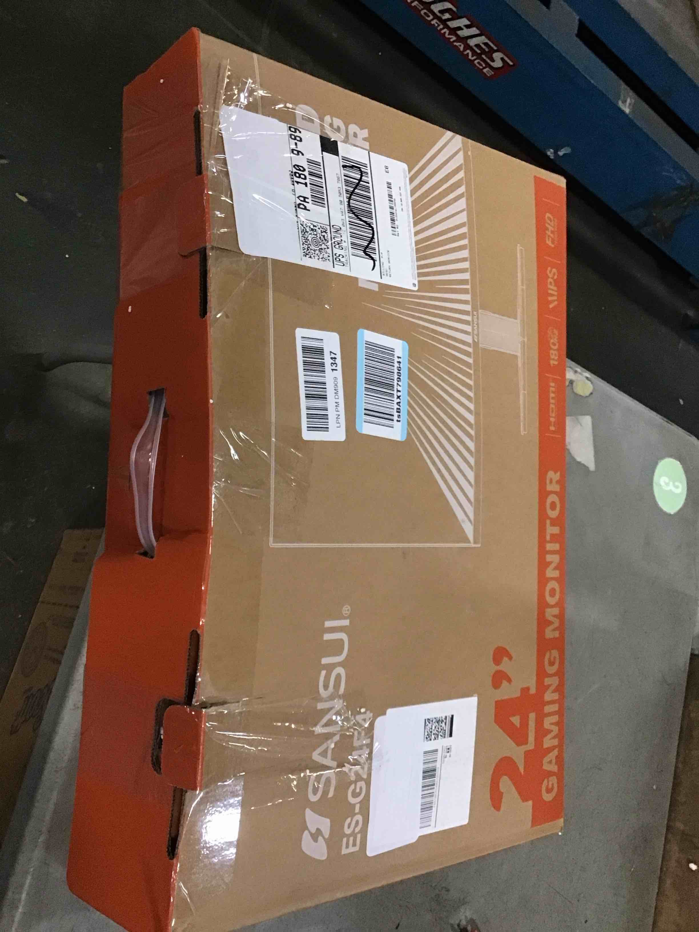 https://s3.amazonaws.com/lotting-images-prod/bidfta/TEA1258193_1737477075045.jpeg