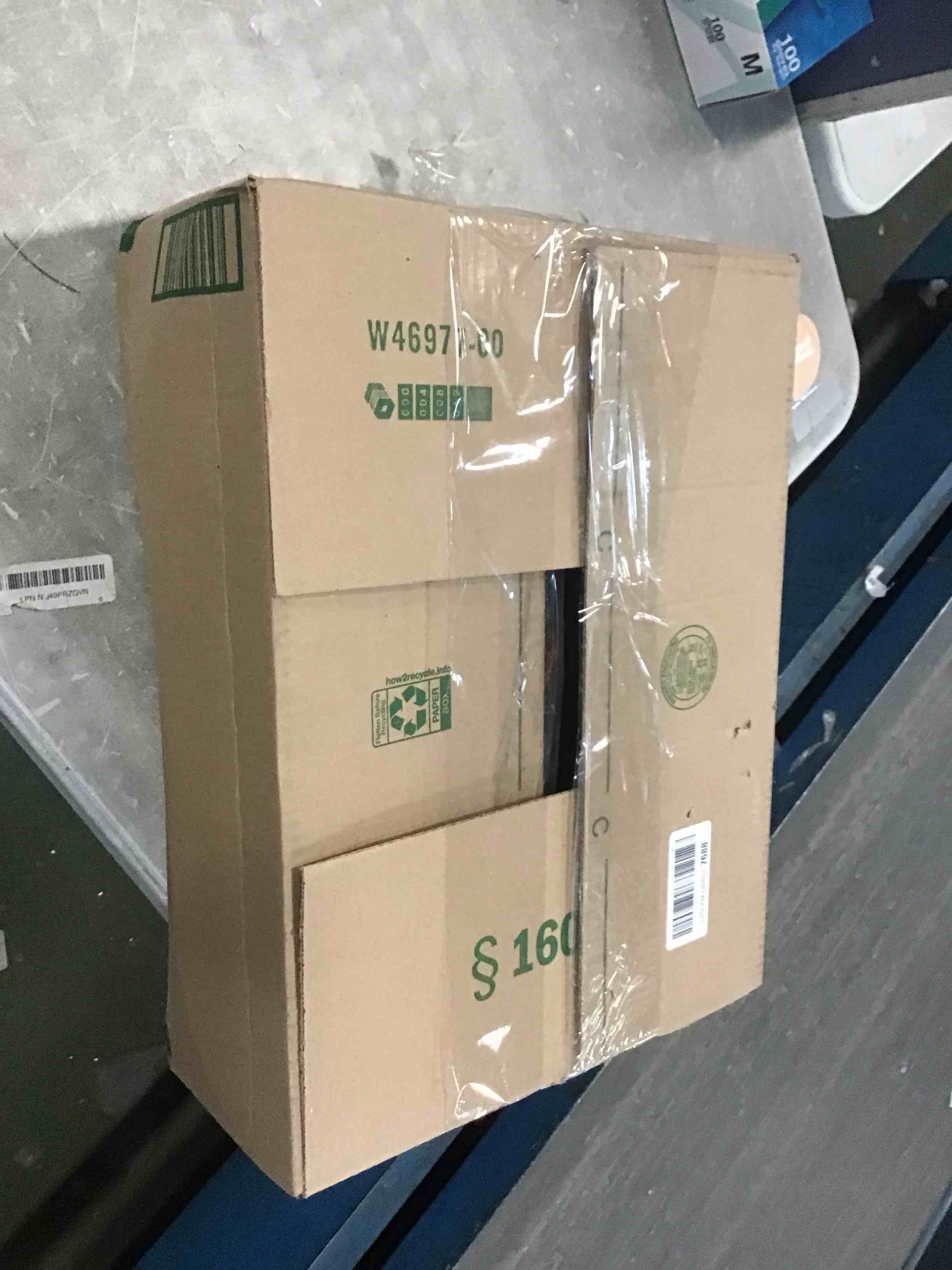 https://s3.amazonaws.com/lotting-images-prod/bidfta/TEA1258479_1737561324911.jpeg