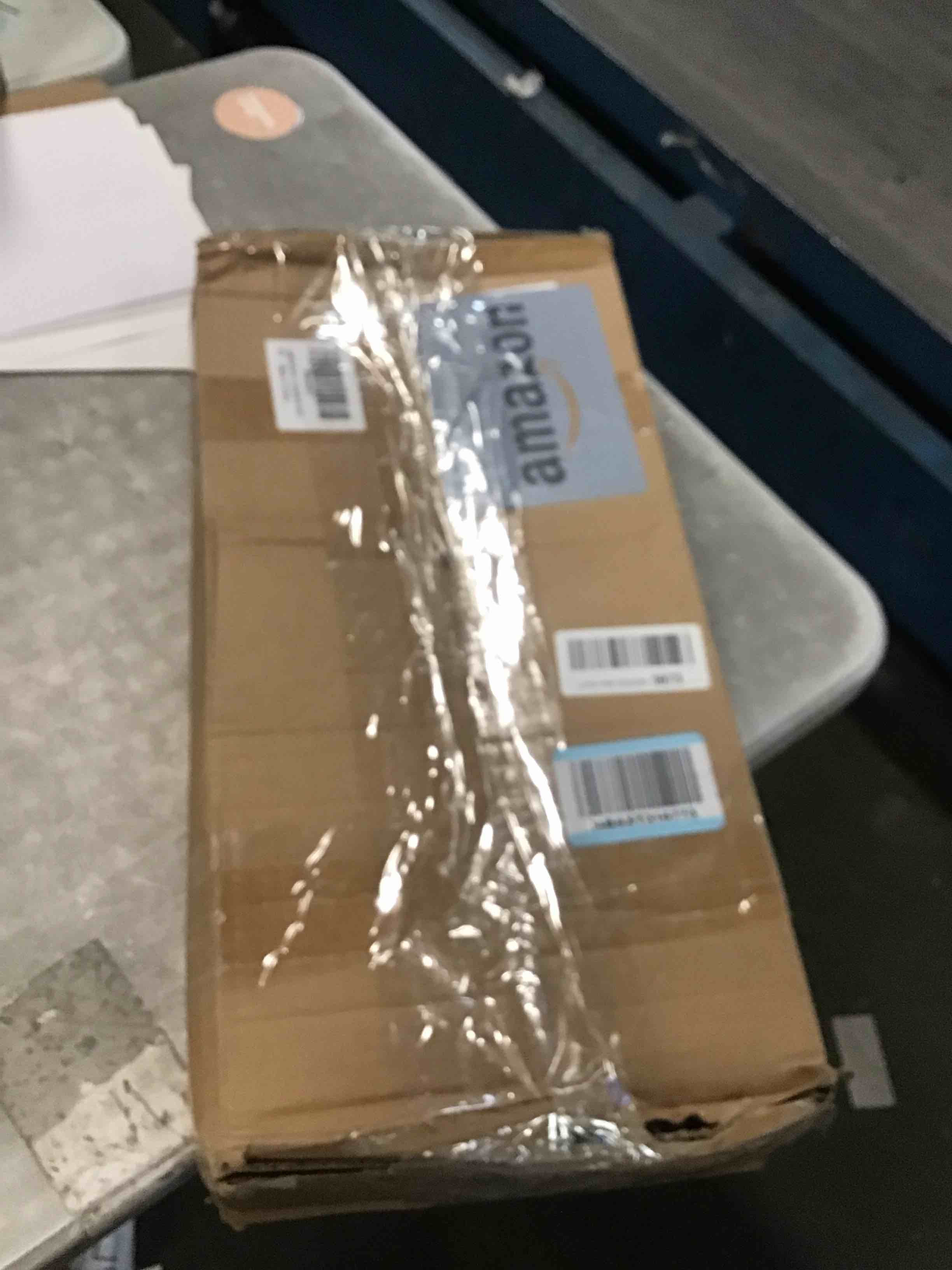 https://s3.amazonaws.com/lotting-images-prod/bidfta/TEA1258650_1737575609066.jpeg