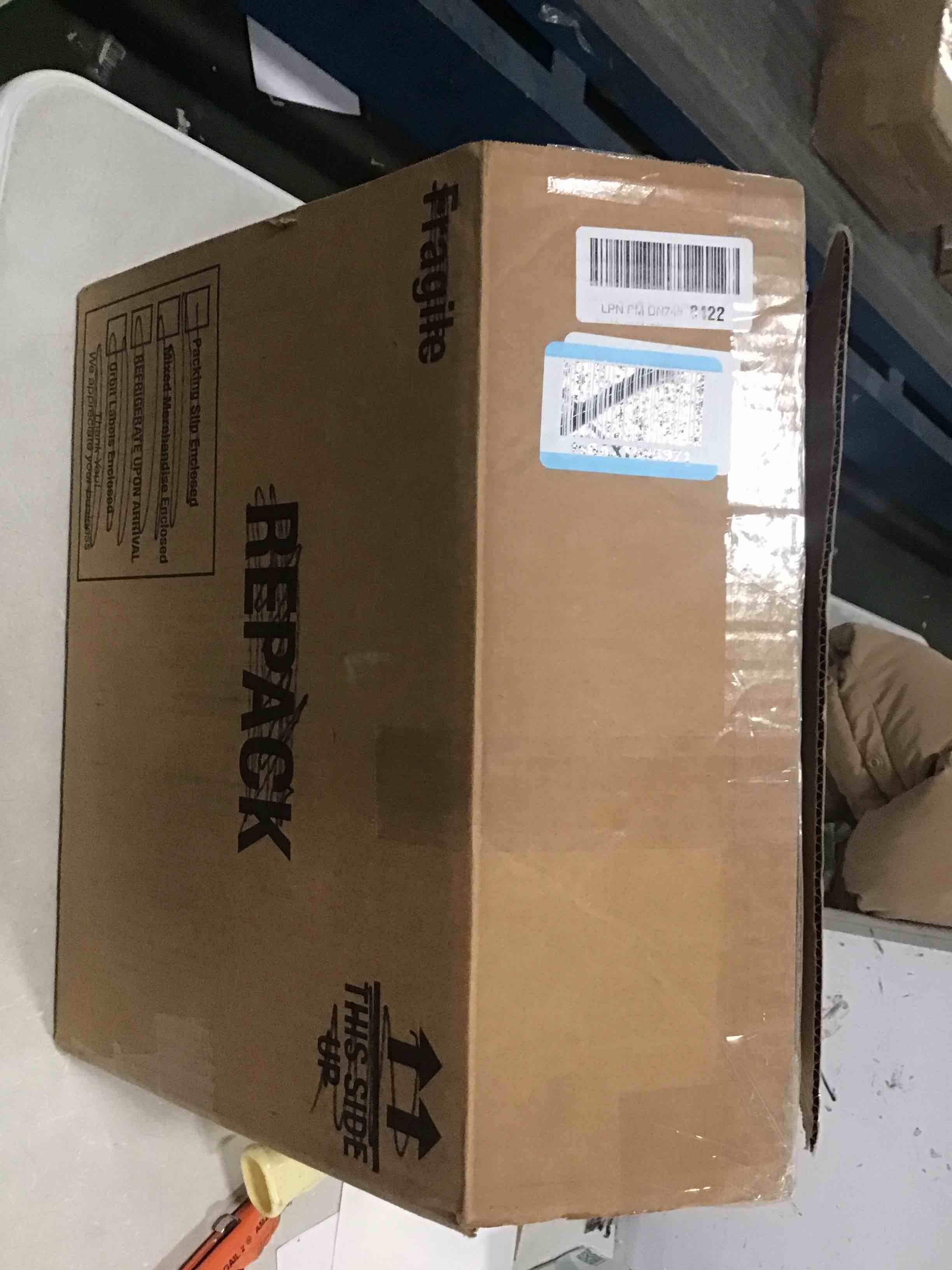 https://s3.amazonaws.com/lotting-images-prod/bidfta/TEA1258786_1737646782653.jpeg