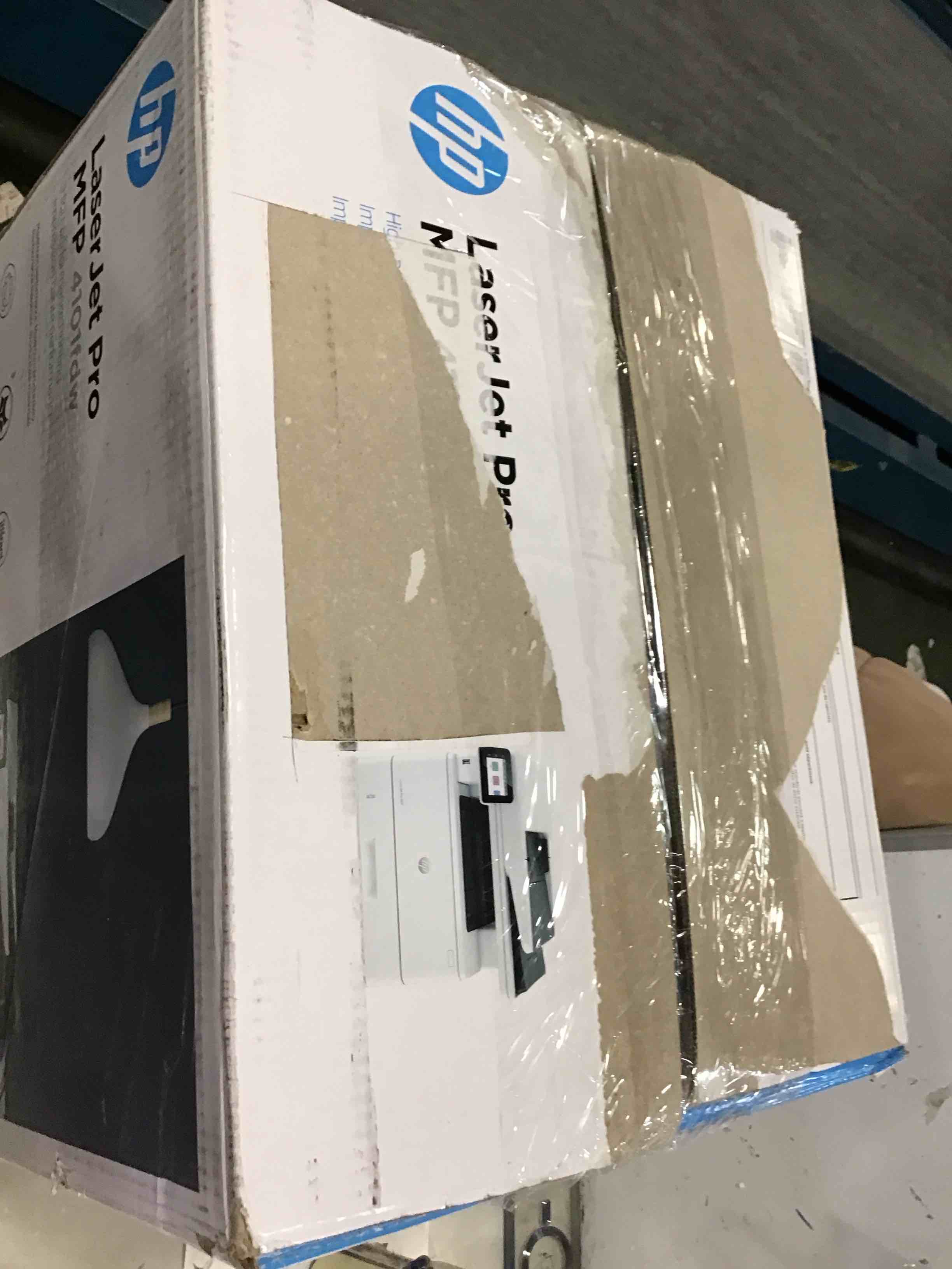 https://s3.amazonaws.com/lotting-images-prod/bidfta/TEA1258889_1737659521249.jpeg