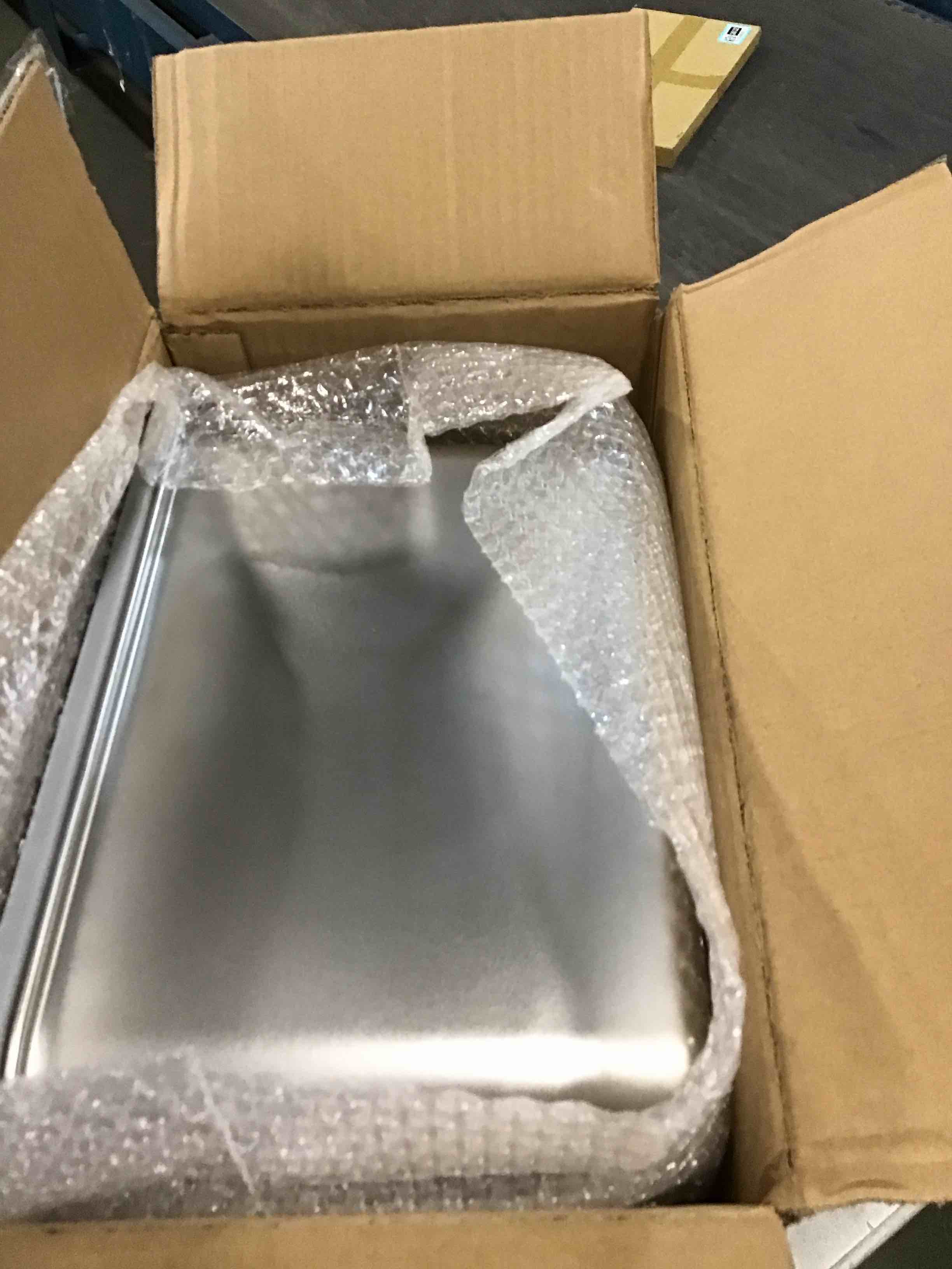 https://s3.amazonaws.com/lotting-images-prod/bidfta/TEA1259102_1737747897659.jpeg
