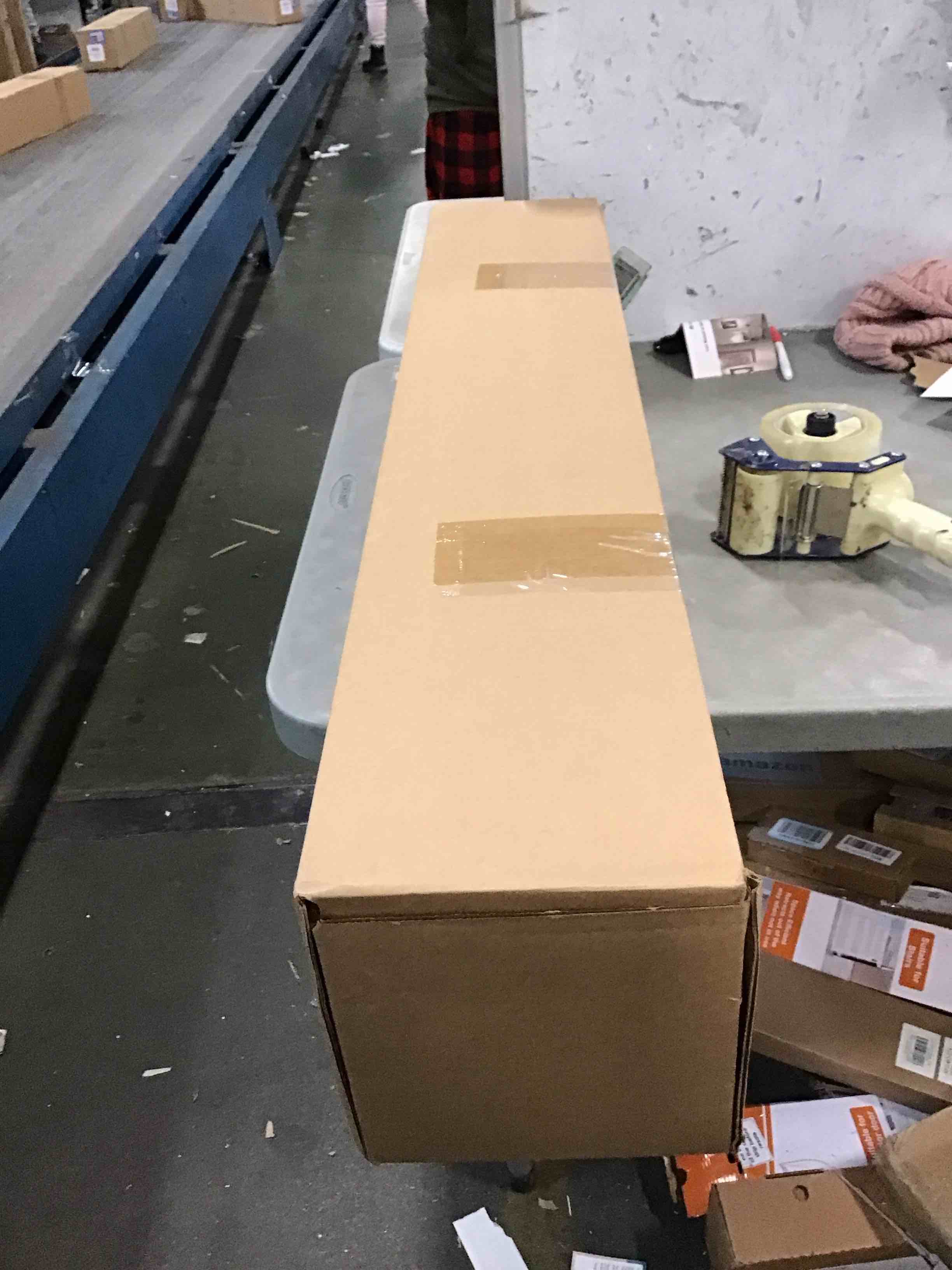 https://s3.amazonaws.com/lotting-images-prod/bidfta/TEA1259266_1737998660202.jpeg
