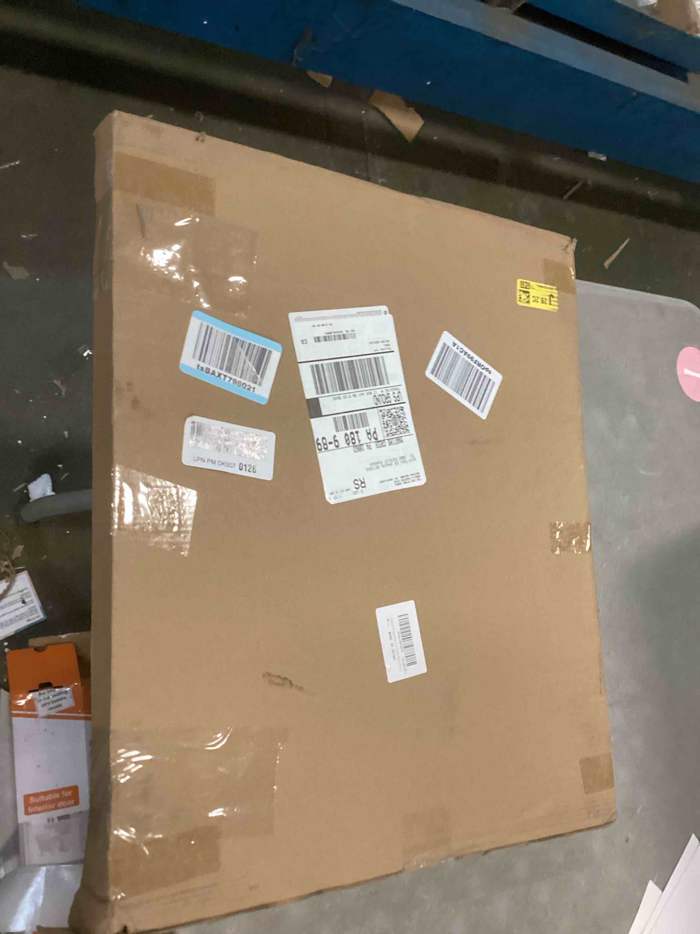 https://s3.amazonaws.com/lotting-images-prod/bidfta/TEA1259375_1738010580357.jpeg